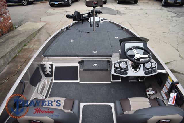 2025 Ranger Z185 boat interior with steering console and seating, Mayer's Marine logo visible.