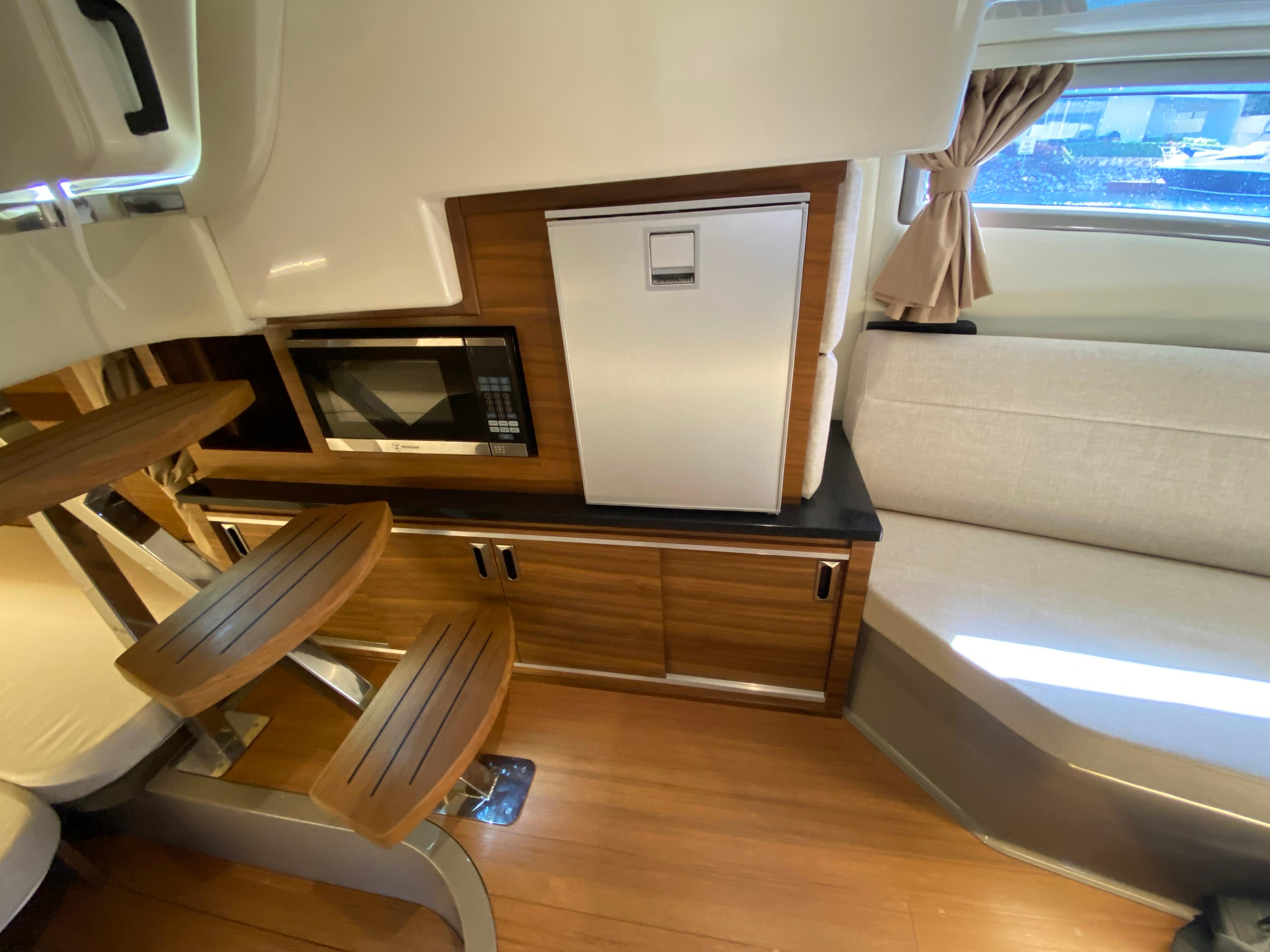 Sea Ray-Sundancer 320 2022-2022 Sea Ray 320 Sundancer FL-US-9174242 | Thumbnail