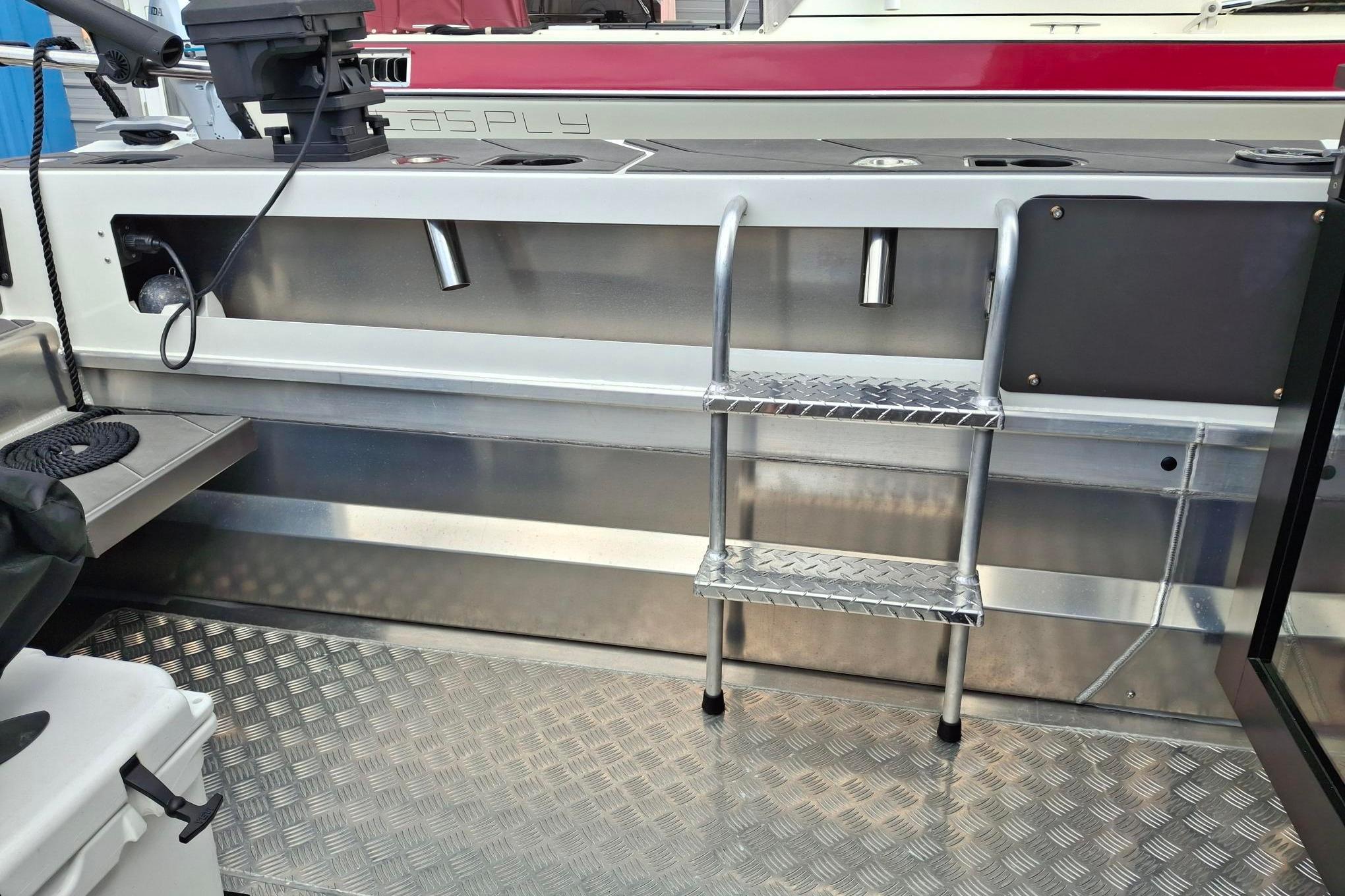 2024 Stabicraft 2500 Ultracab XL #TBRG27177 inventory image at Sun Country Yachts, South Lake Union (Seattle)