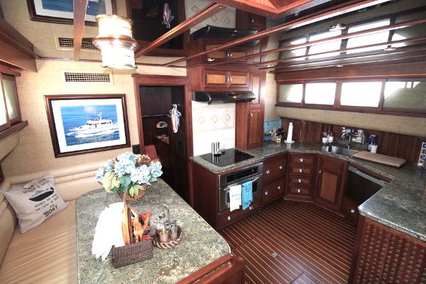 54' Hatteras, Listing Number 100915656, - Photo No. 7