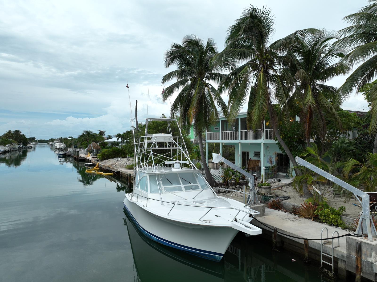 2006 Luhrs