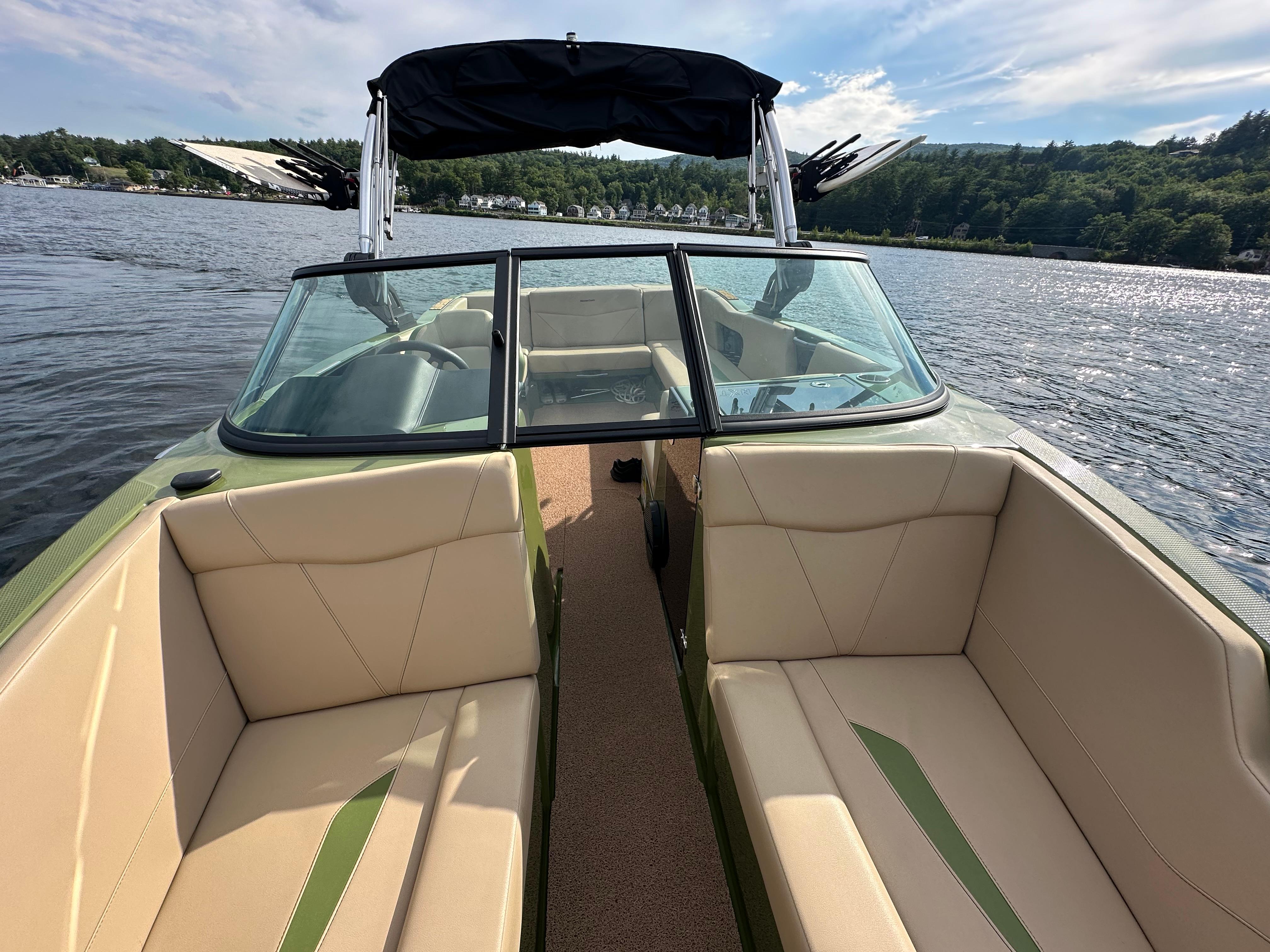 2023 MasterCraft NXT 22