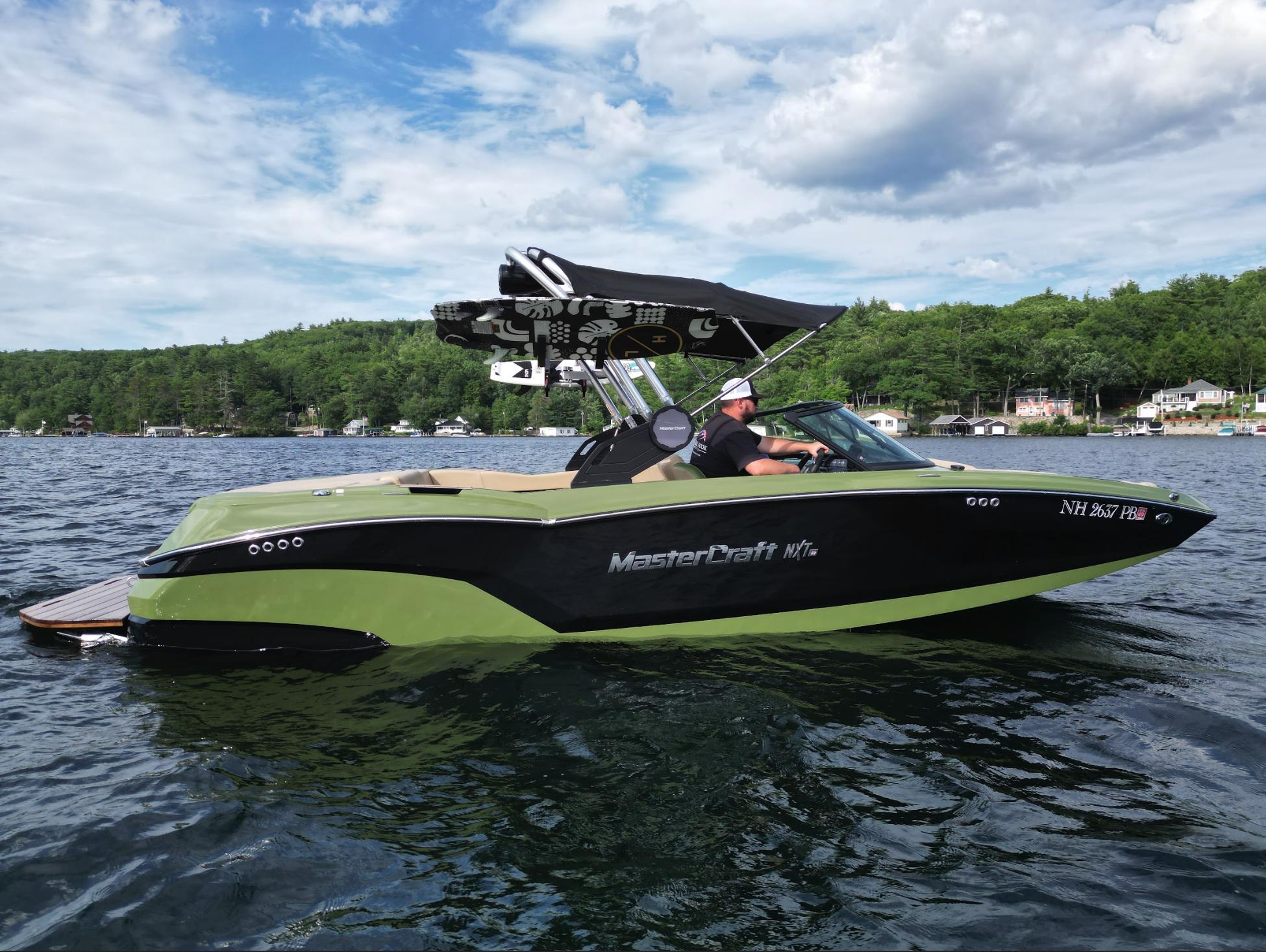 2023 MasterCraft NXT 22