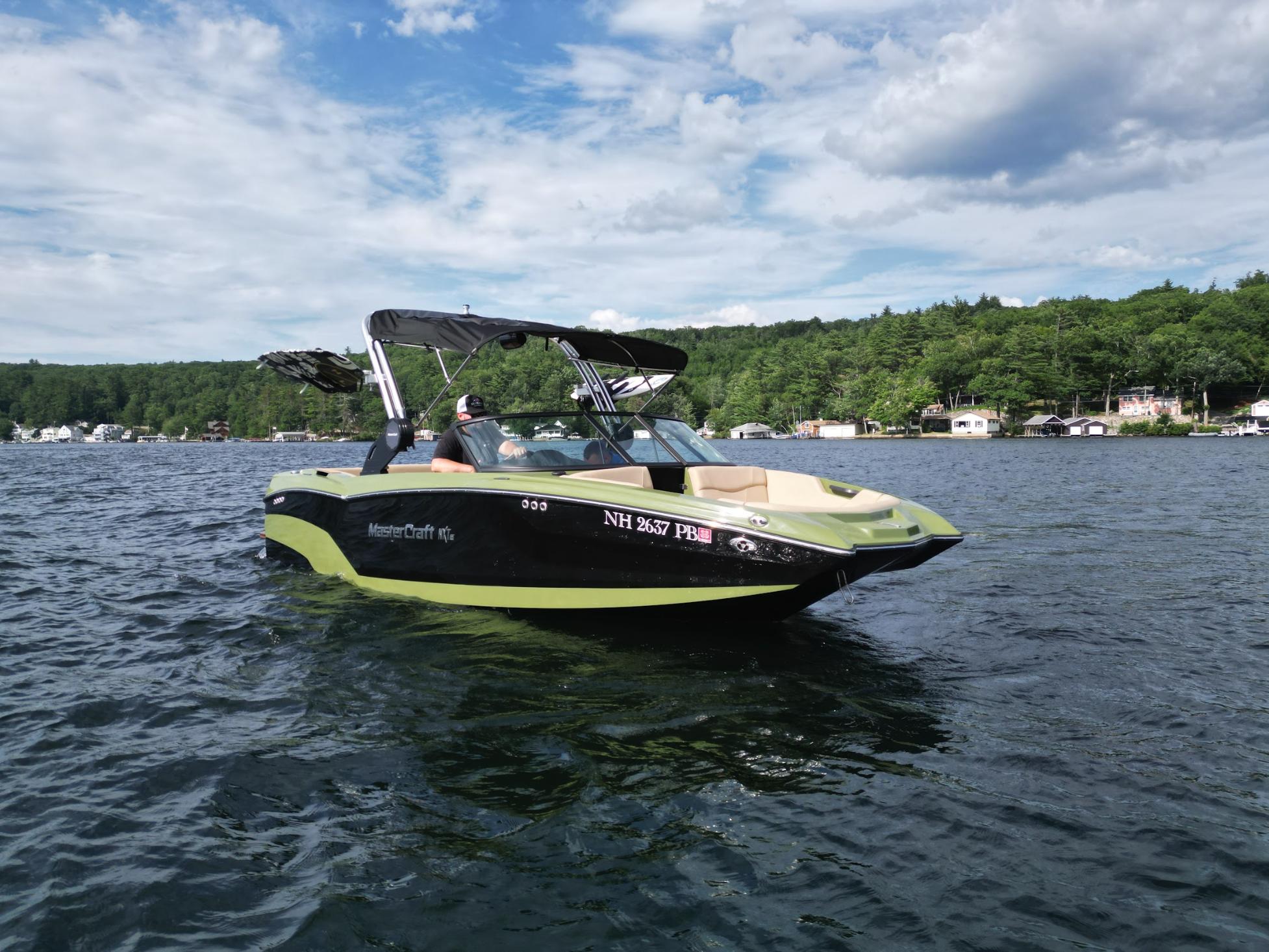 2023 MasterCraft NXT 22