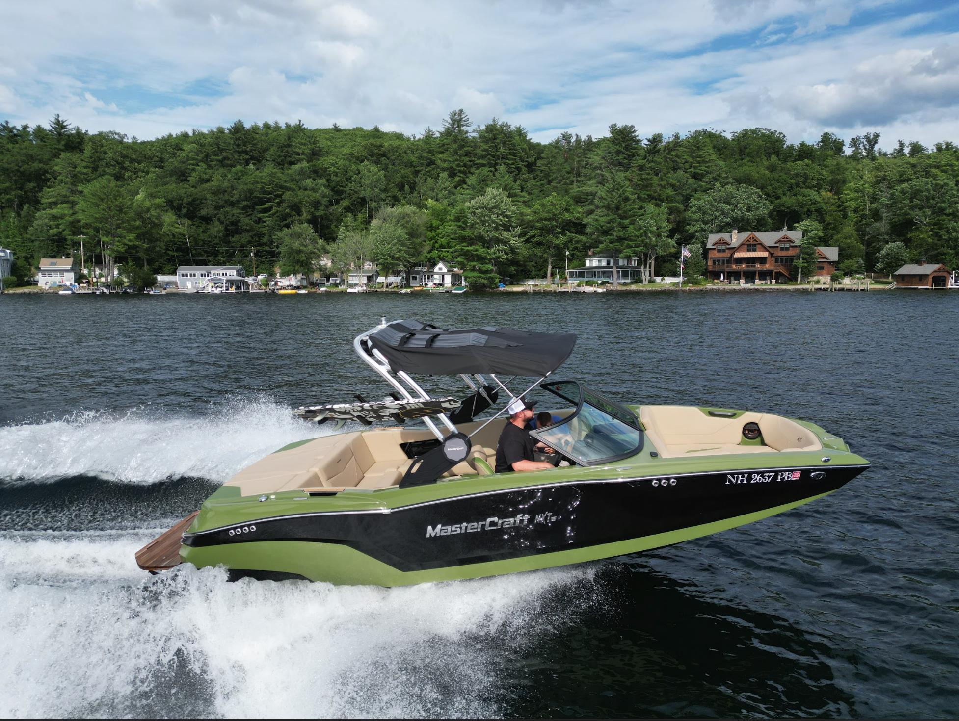 2023 MasterCraft NXT 22