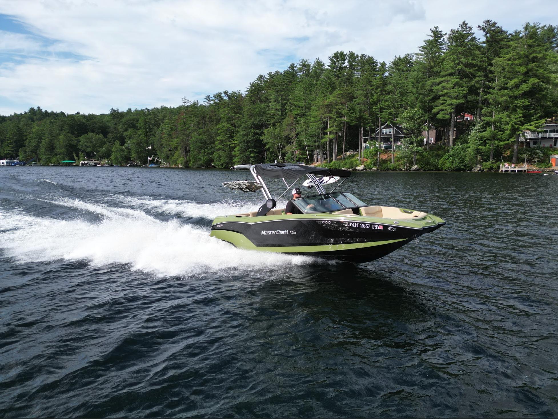 2023 MasterCraft NXT 22