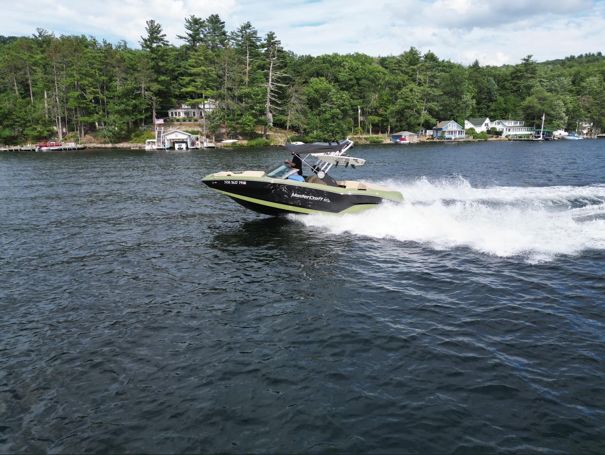 2023 MasterCraft NXT 22