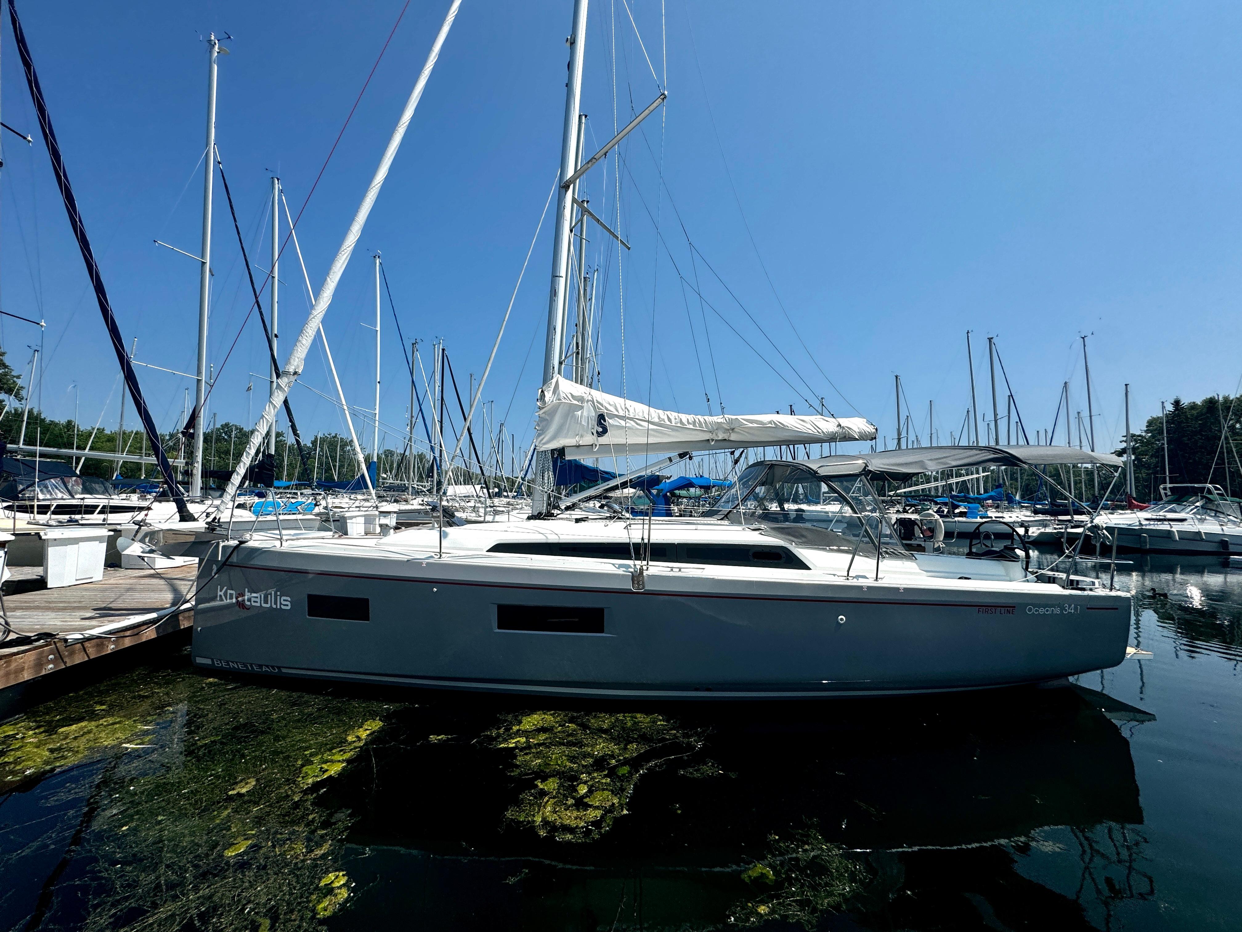Yacht Photos Pics