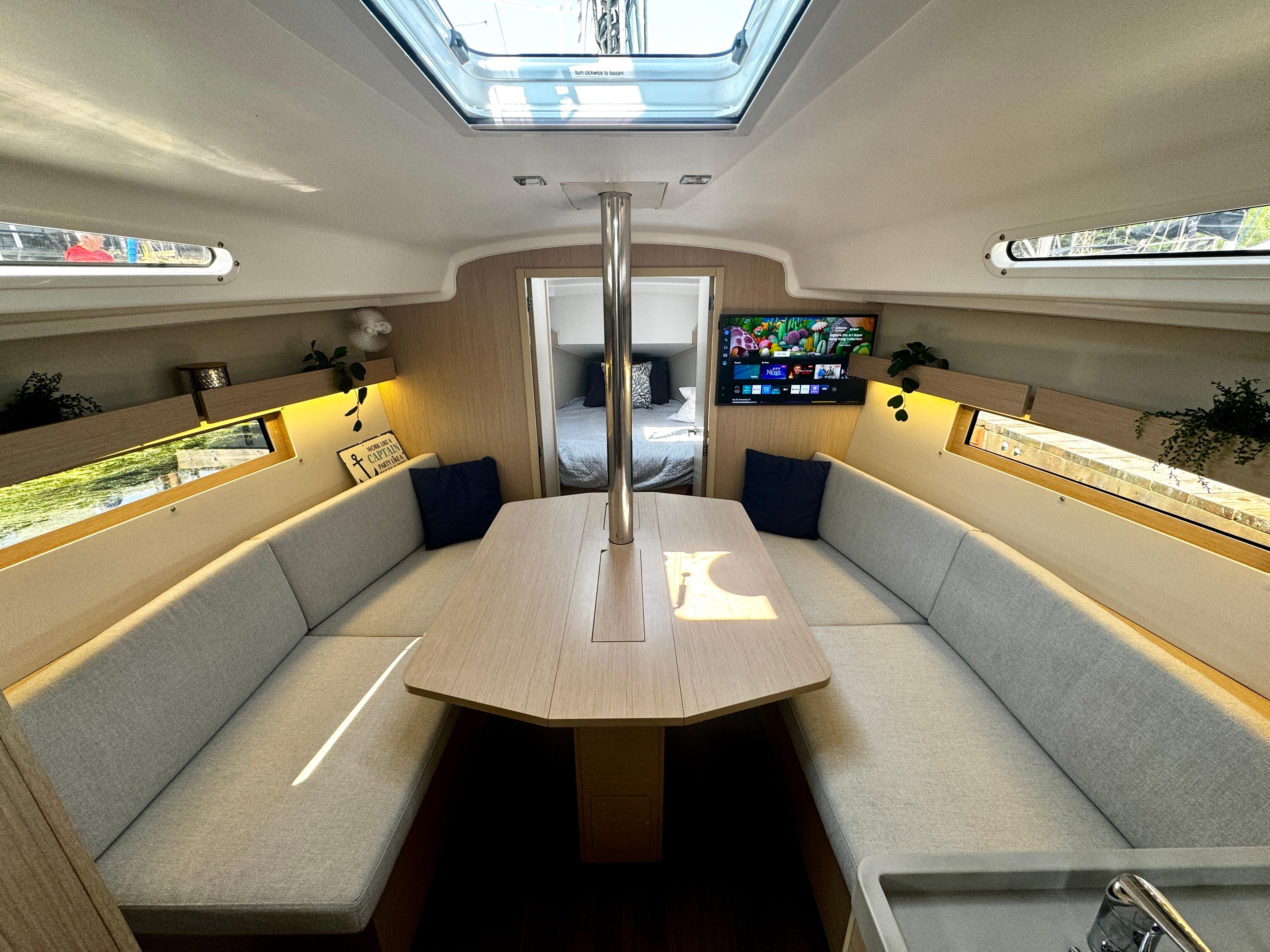 Yacht Photos Pics