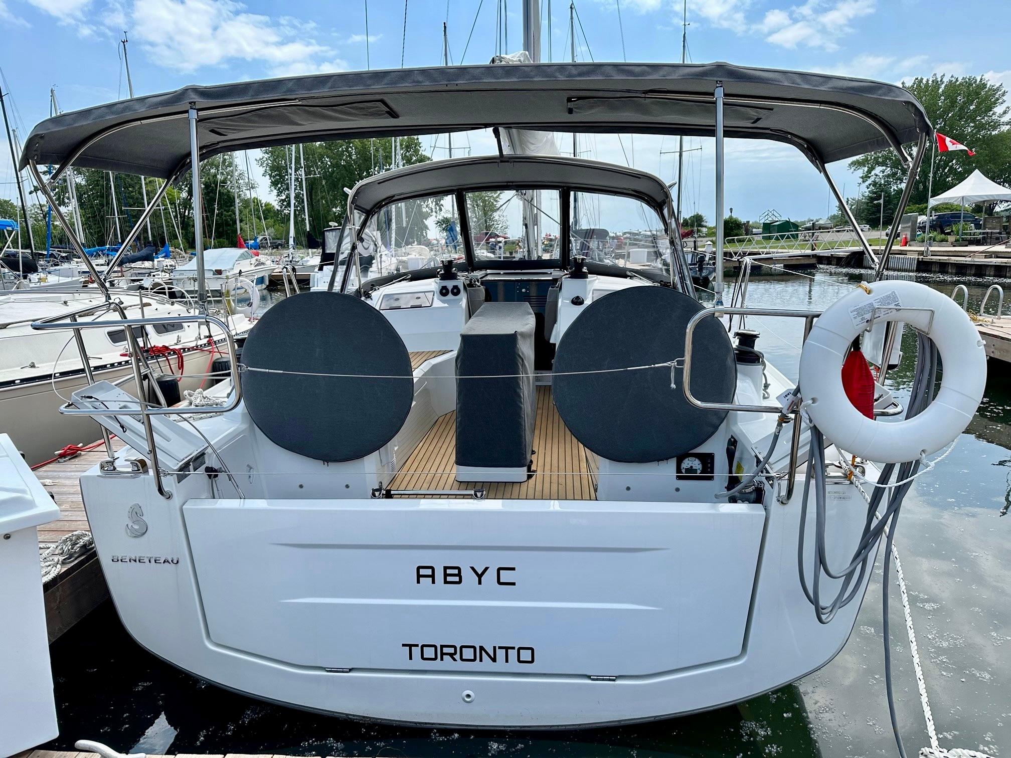 Yacht Photos Pics