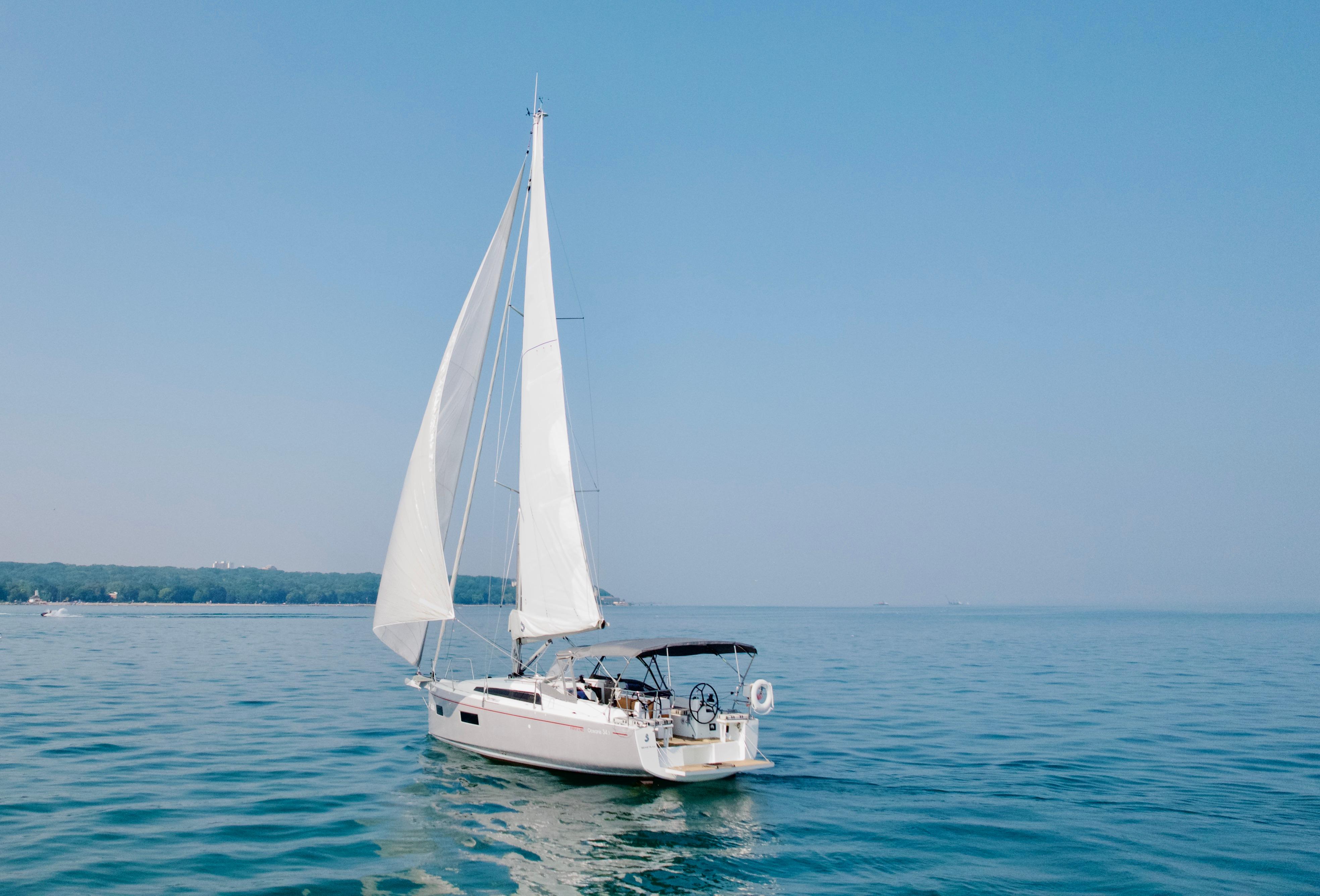 Yacht Photos Pics
