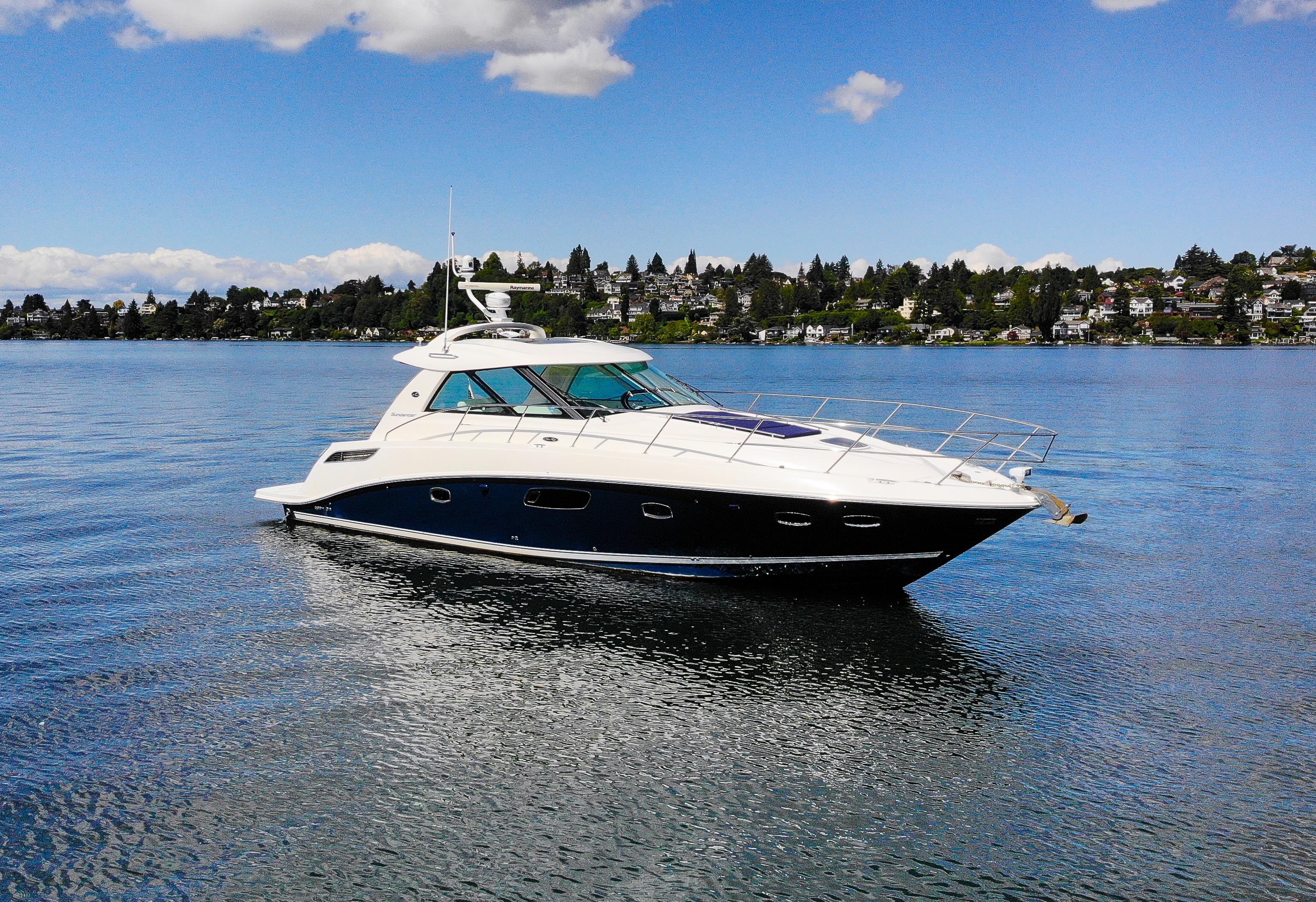 39 ft Sea Ray 2010