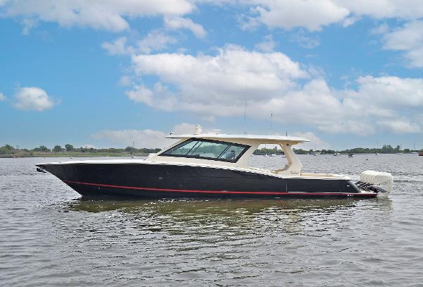 53' Scout, Listing Number 100915085, Image No. 1