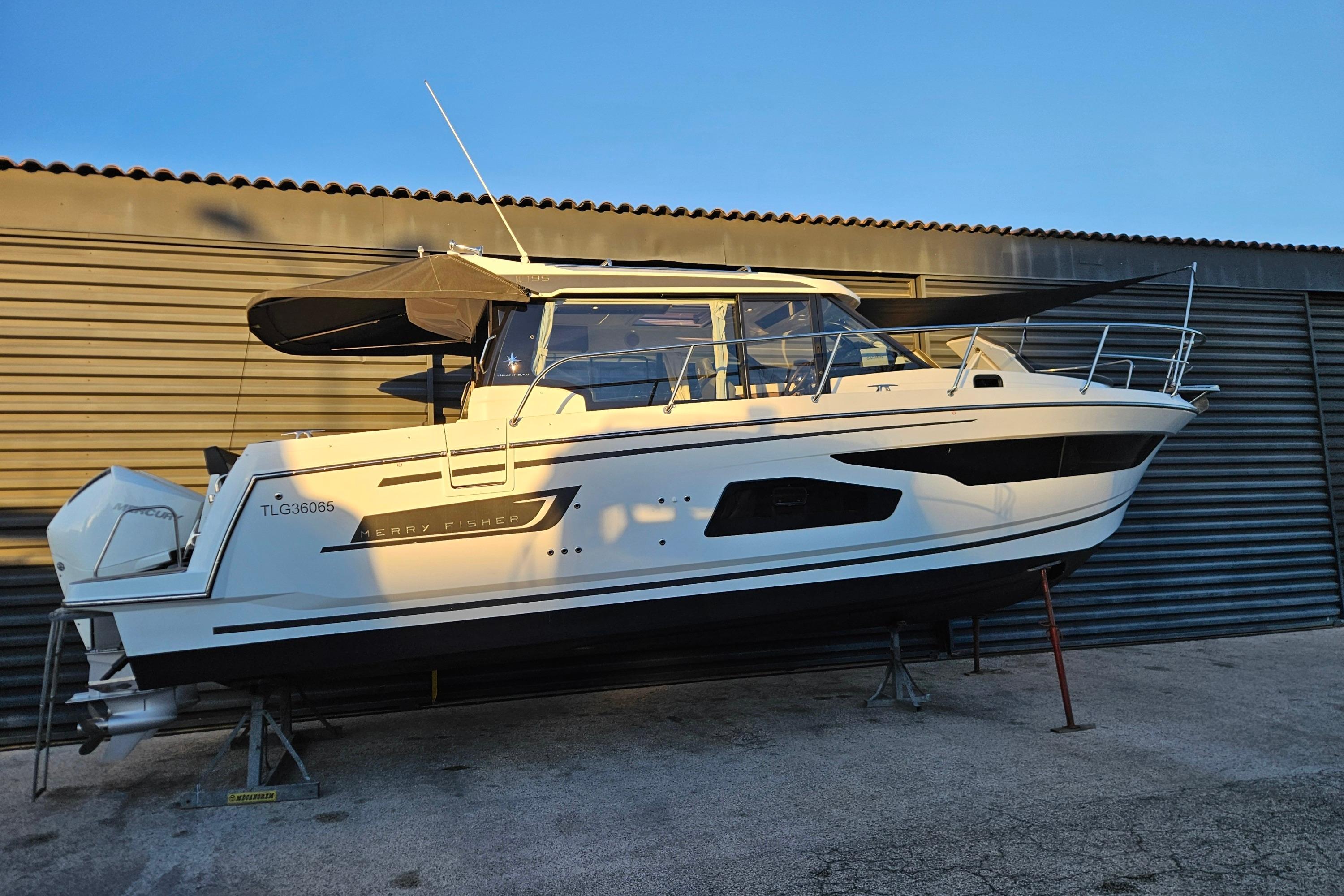 Jeanneau Merry Fisher 1095