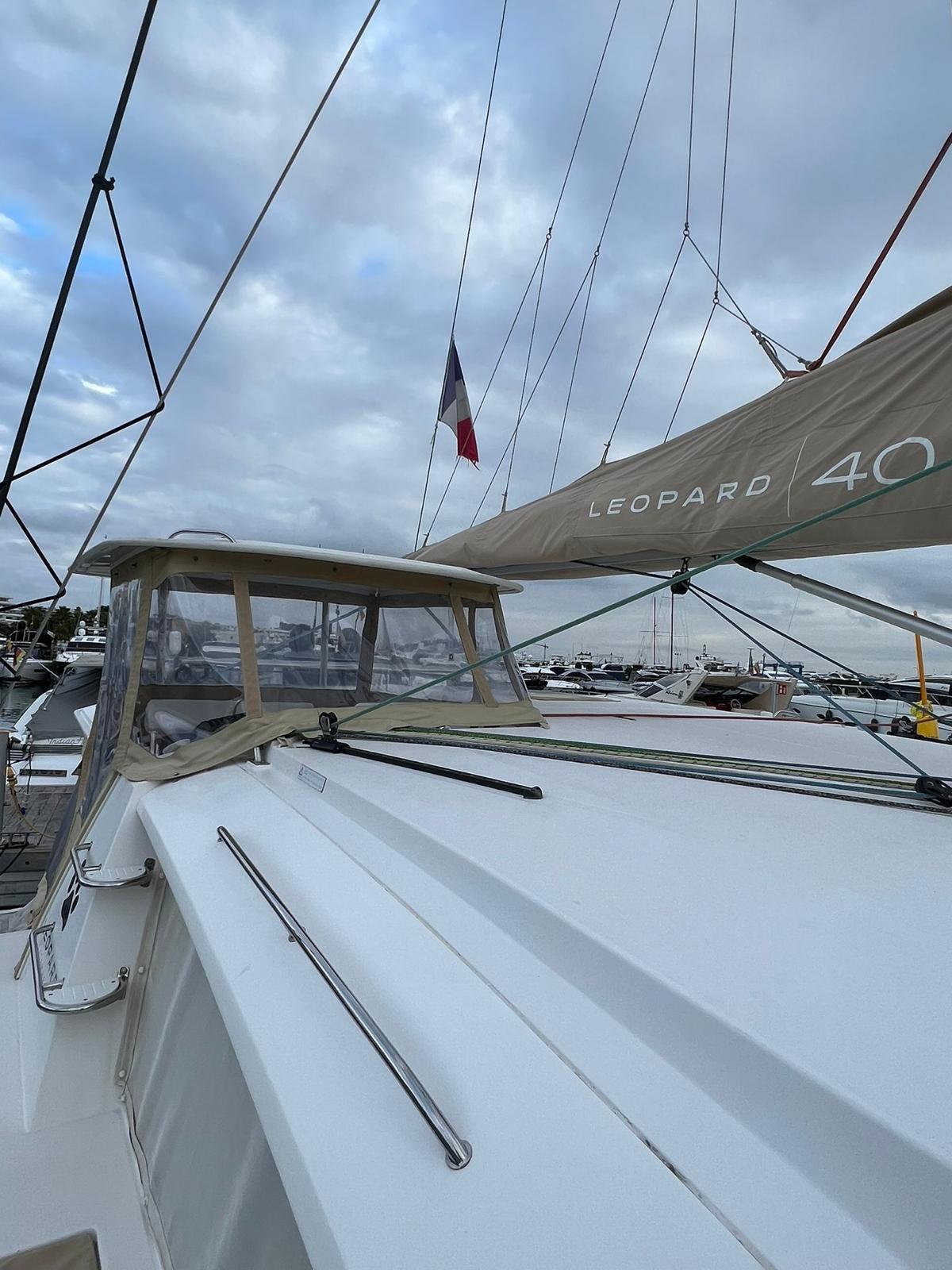 Leopard 40 Sailing Catamaran Ginkgo B For Sale | Leopard Brokerage