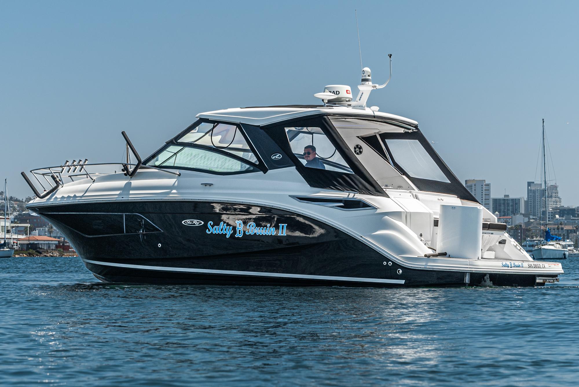 2019 Sea Ray 320 Sundancer #TBRM1117G inventory image at Sun Country Marine Group, San Diego Harbor Island 2019 Sea Ray 320 Sundancer #TBRM1117G inventory image at Sun Country Marine Group, San Diego Harbor Island