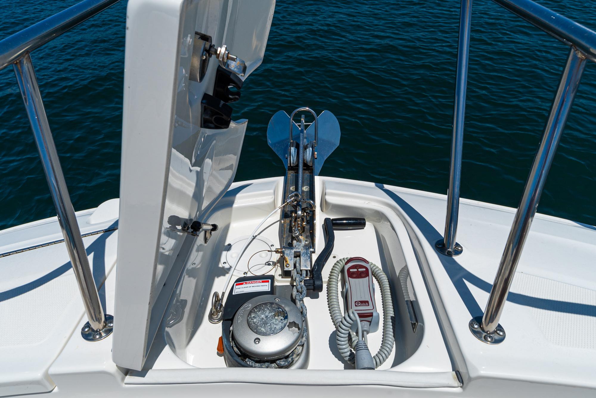 2019 Sea Ray 320 Sundancer #TBRM1117G inventory image at Sun Country Marine Group, San Diego Harbor Island 2019 Sea Ray 320 Sundancer #TBRM1117G inventory image at Sun Country Marine Group, San Diego Harbor Island