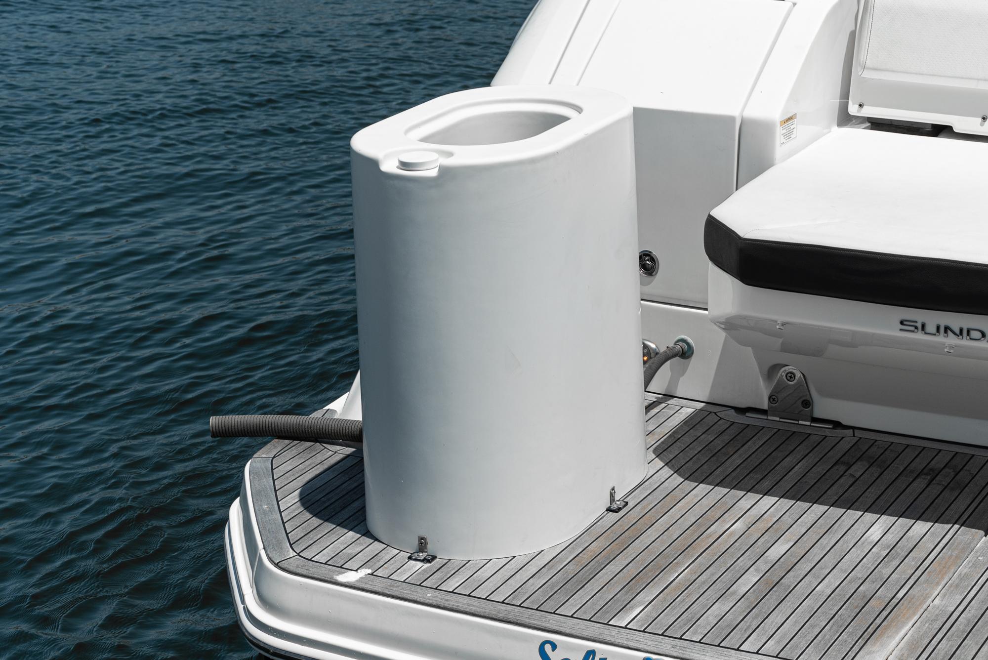 2019 Sea Ray 320 Sundancer #TBRM1117G inventory image at Sun Country Marine Group, San Diego Harbor Island 2019 Sea Ray 320 Sundancer #TBRM1117G inventory image at Sun Country Marine Group, San Diego Harbor Island