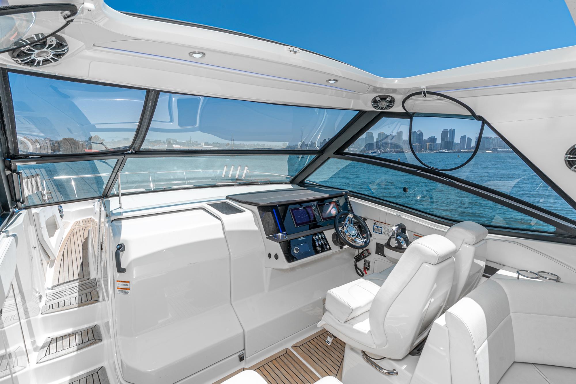 2019 Sea Ray 320 Sundancer #TBRM1117G inventory image at Sun Country Marine Group, San Diego Harbor Island 2019 Sea Ray 320 Sundancer #TBRM1117G inventory image at Sun Country Marine Group, San Diego Harbor Island