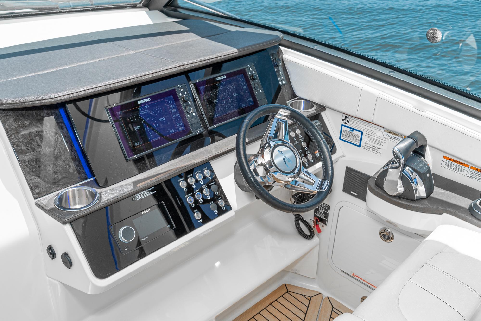 2019 Sea Ray 320 Sundancer #TBRM1117G inventory image at Sun Country Marine Group, San Diego Harbor Island 2019 Sea Ray 320 Sundancer #TBRM1117G inventory image at Sun Country Marine Group, San Diego Harbor Island