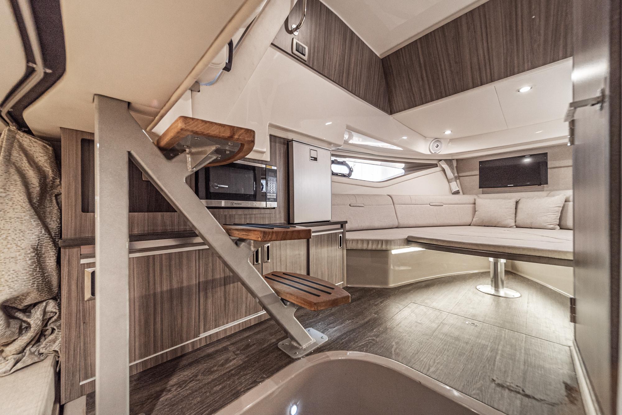 2019 Sea Ray 320 Sundancer #TBRM1117G inventory image at Sun Country Marine Group, San Diego Harbor Island 2019 Sea Ray 320 Sundancer #TBRM1117G inventory image at Sun Country Marine Group, San Diego Harbor Island