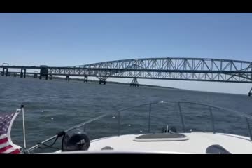 Sea Ray Sundancer 260 video