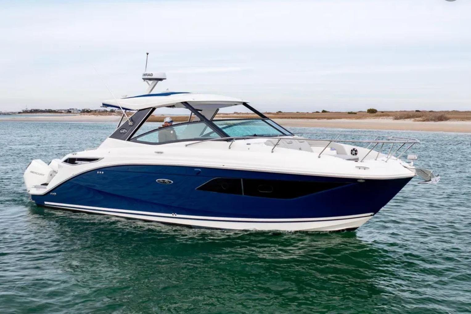 2024 Sea Ray Sundancer 320 Outboard