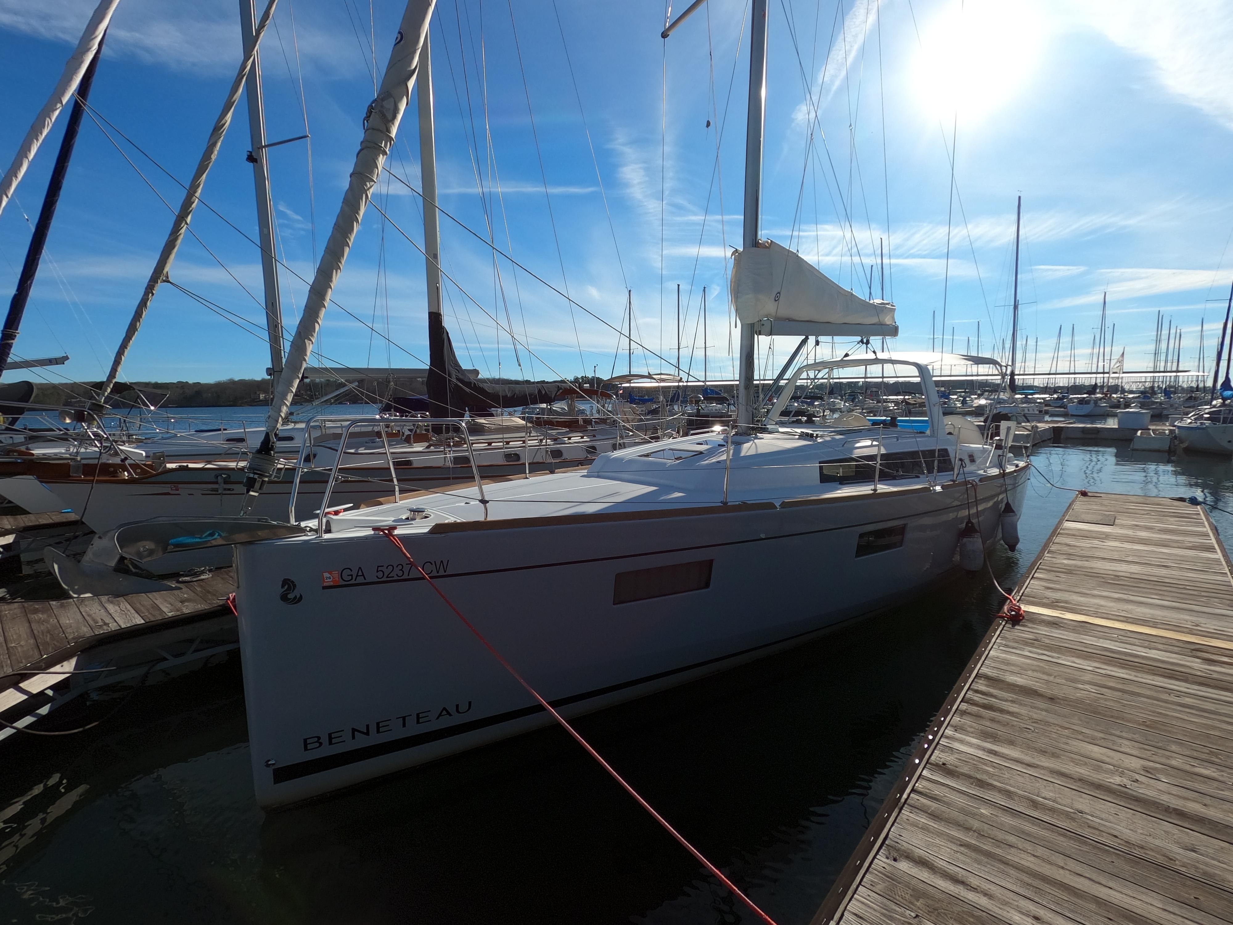 Yacht Photos Pics