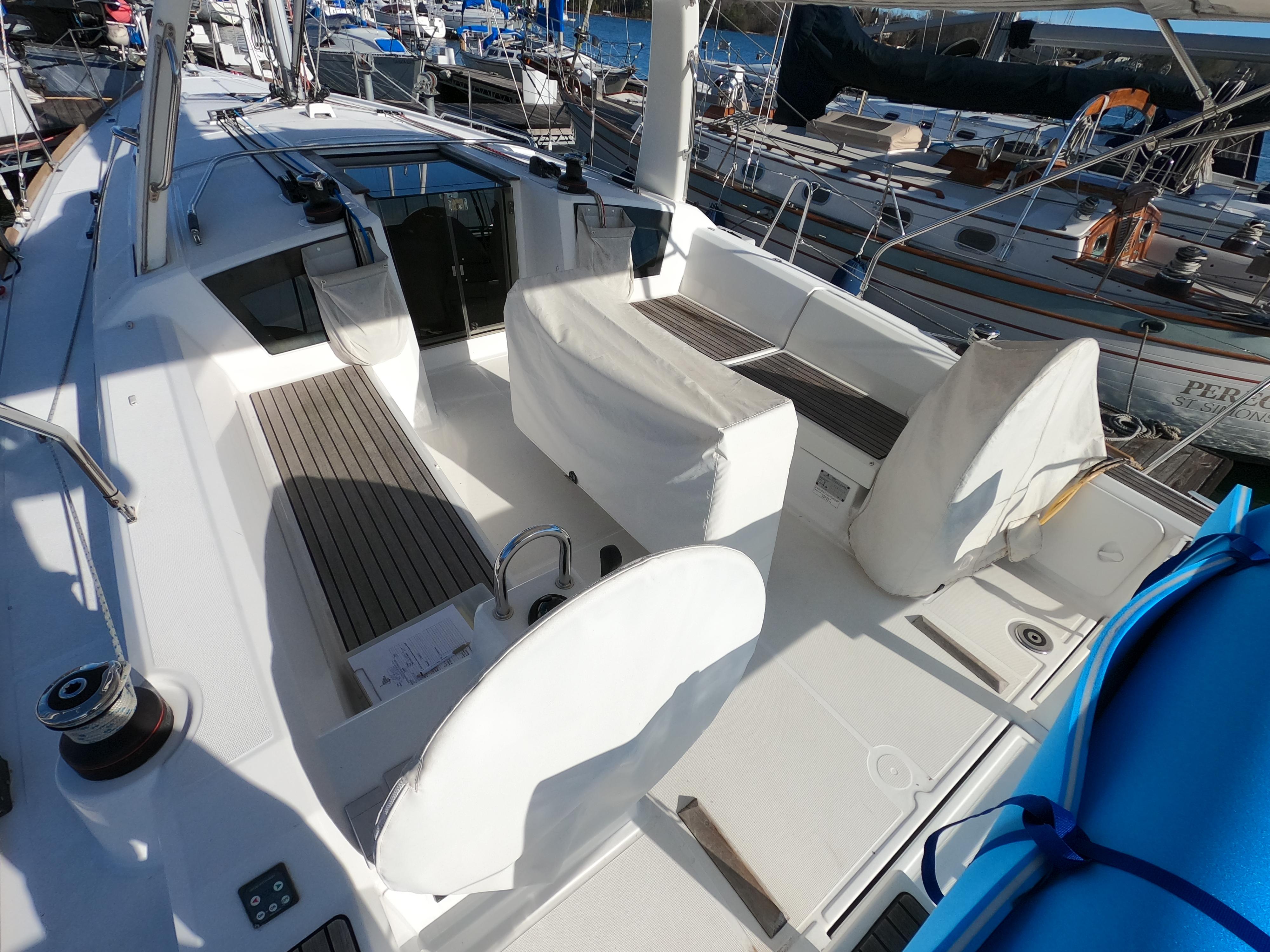 Yacht Photos Pics
