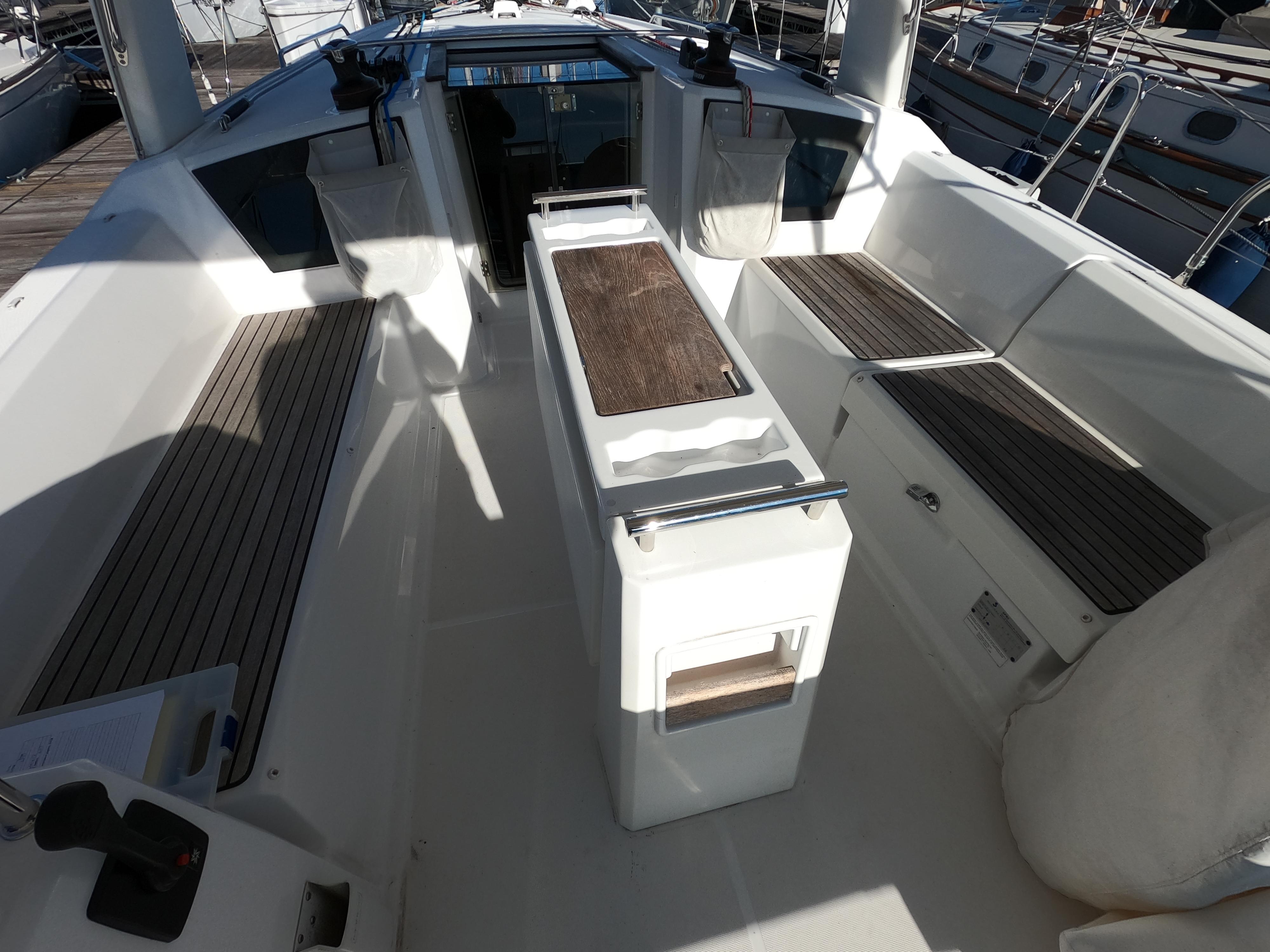 Yacht Photos Pics
