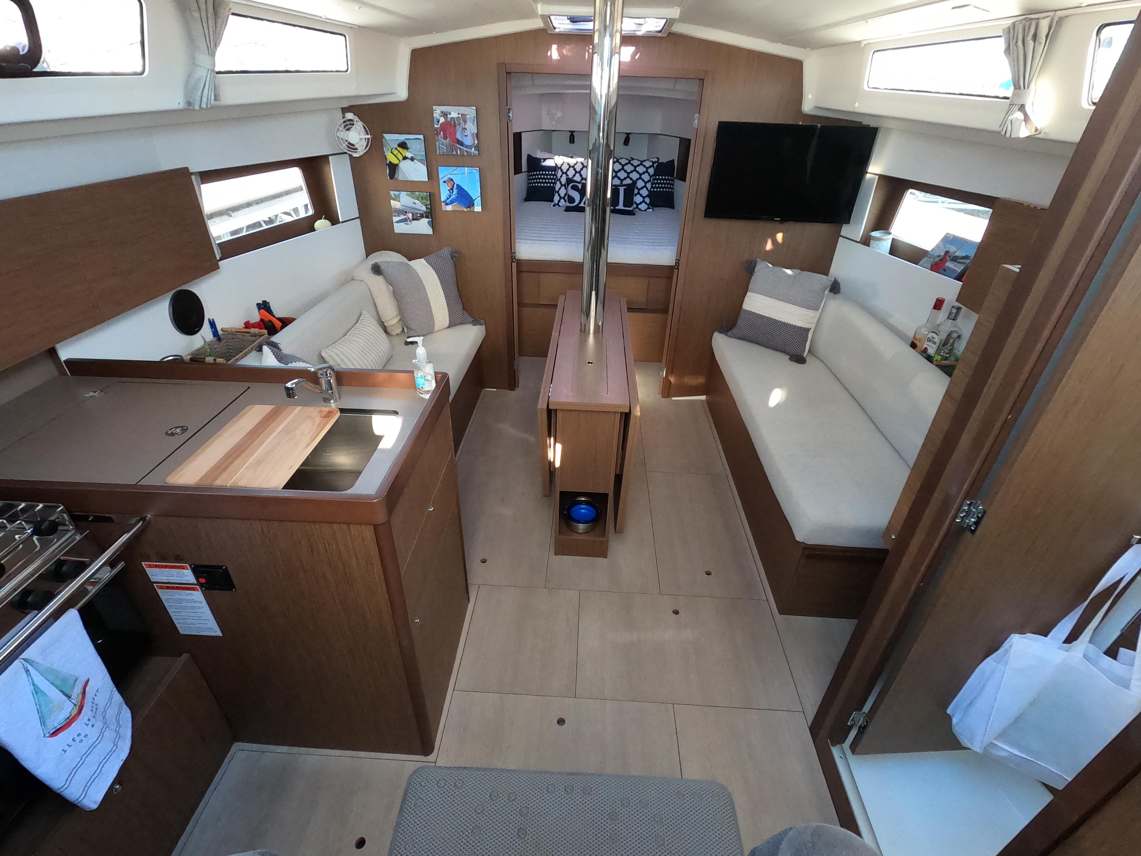 Yacht Photos Pics