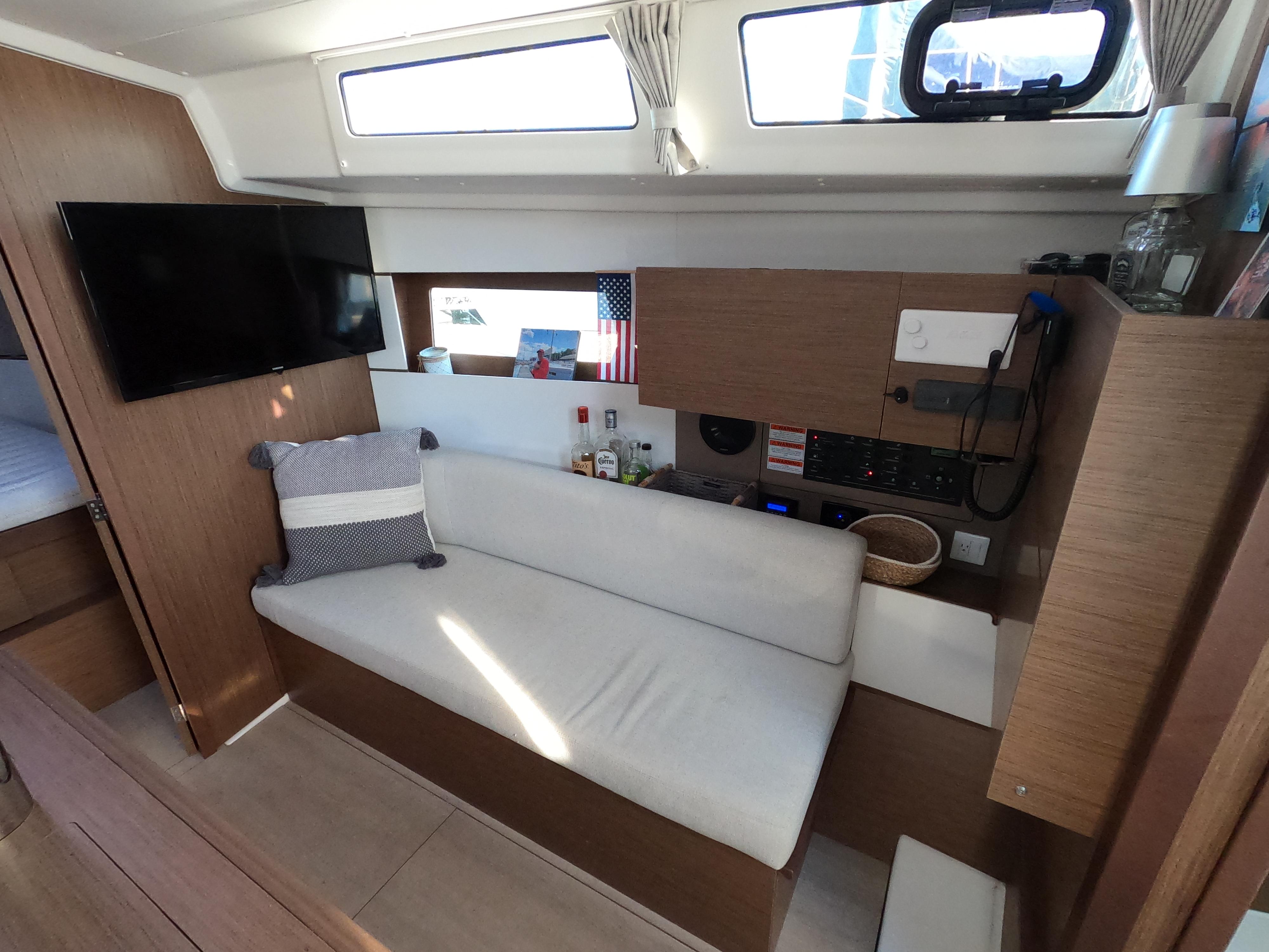 Yacht Photos Pics