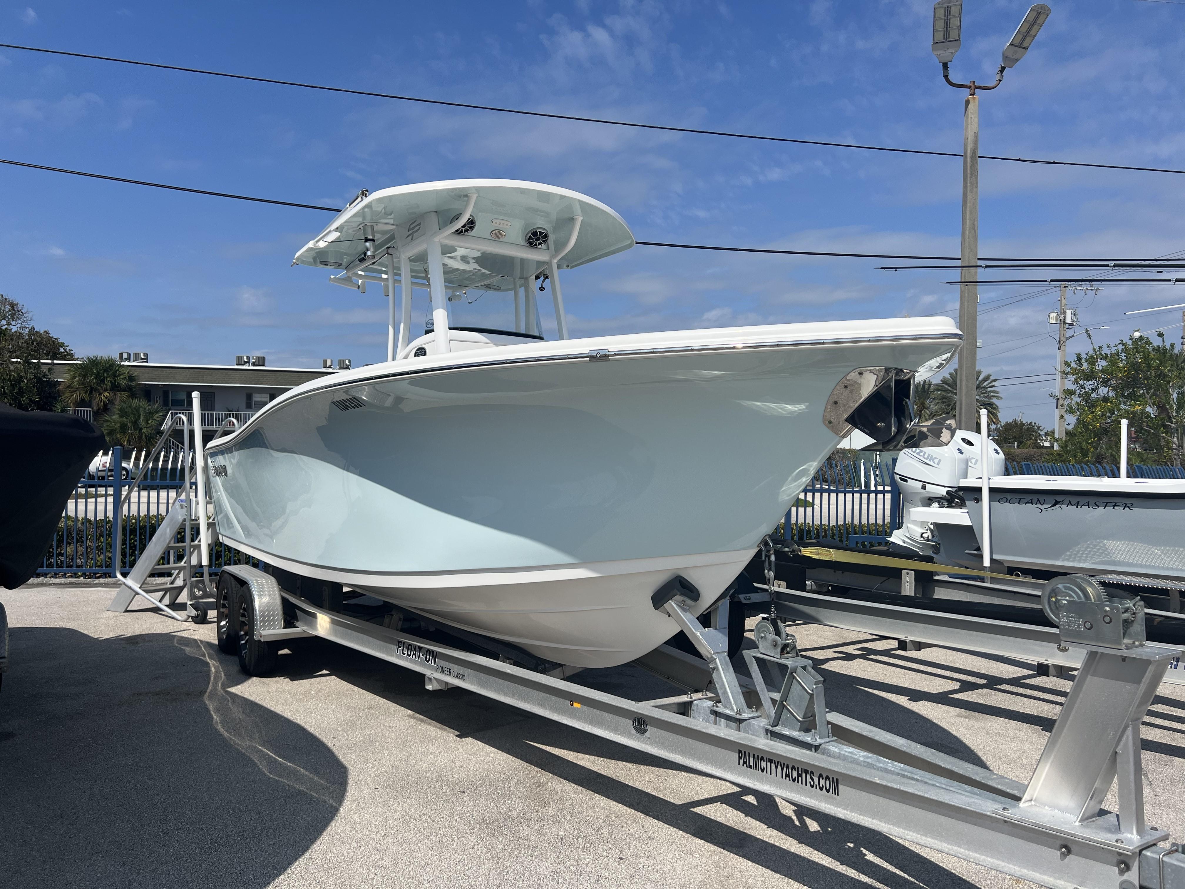 2021 Sea Pro 259 Exterior Starboard Side