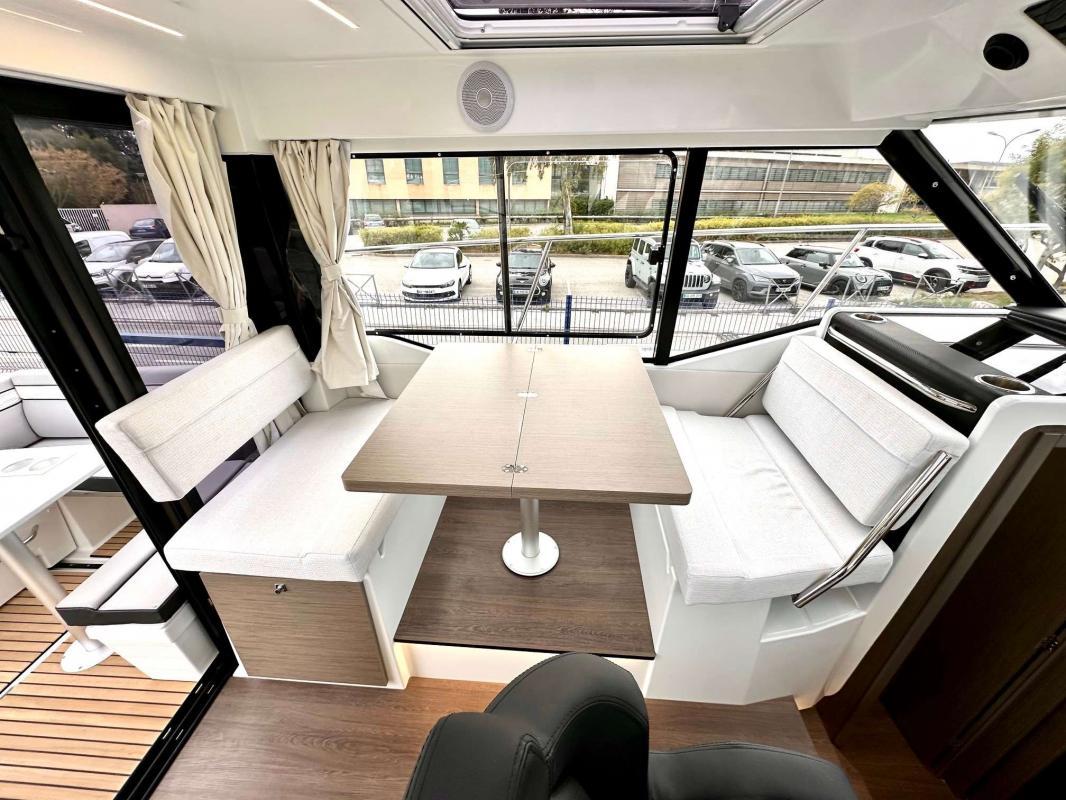 Jeanneau Merry Fisher 895