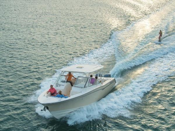 2022 Grady-White boat for sale, model of the boat is Freedom 307 & Image # 4 of 25