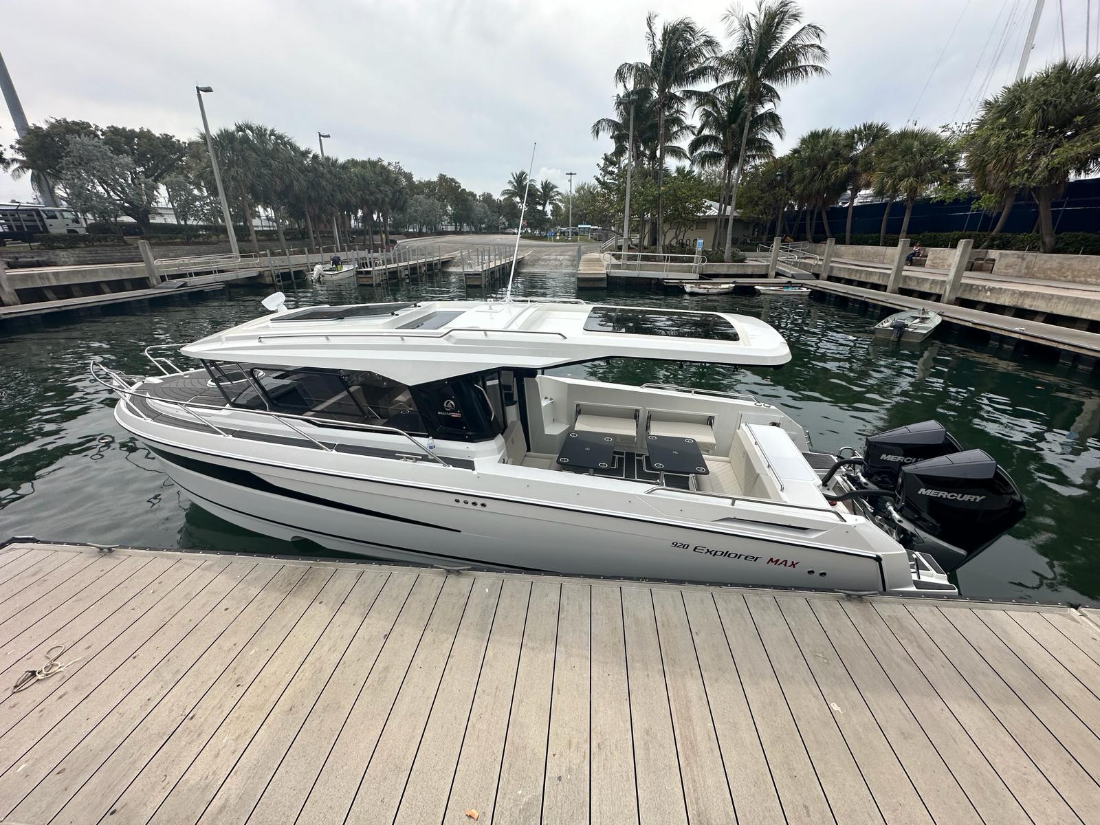 Skamander-920 Explorer MAX 2024 -FL-US-9544296 | Thumbnail