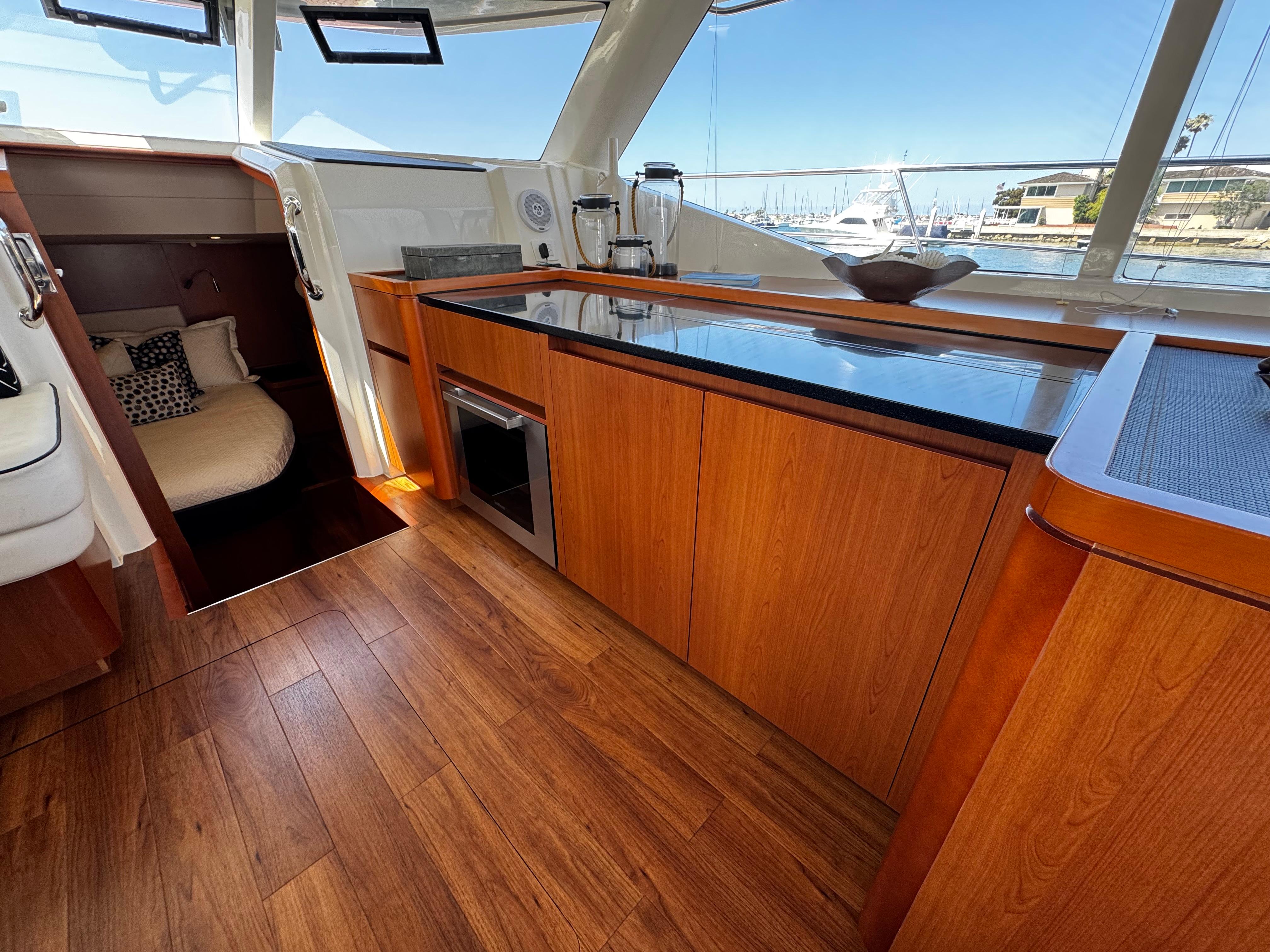 Aquila - 50North