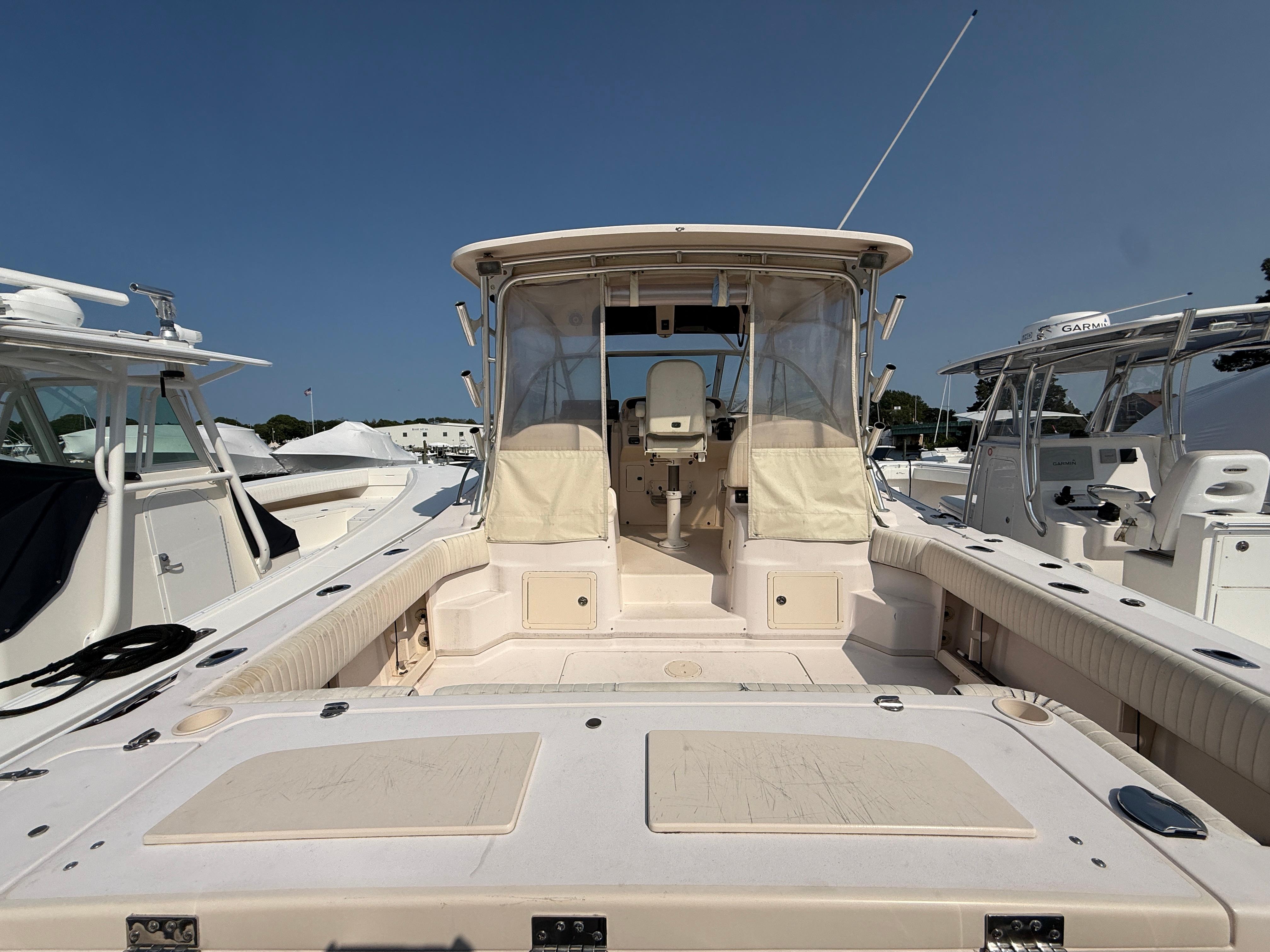 2008-grady-white-330-express-power-9604298-20250611151000055-1_XLARGE