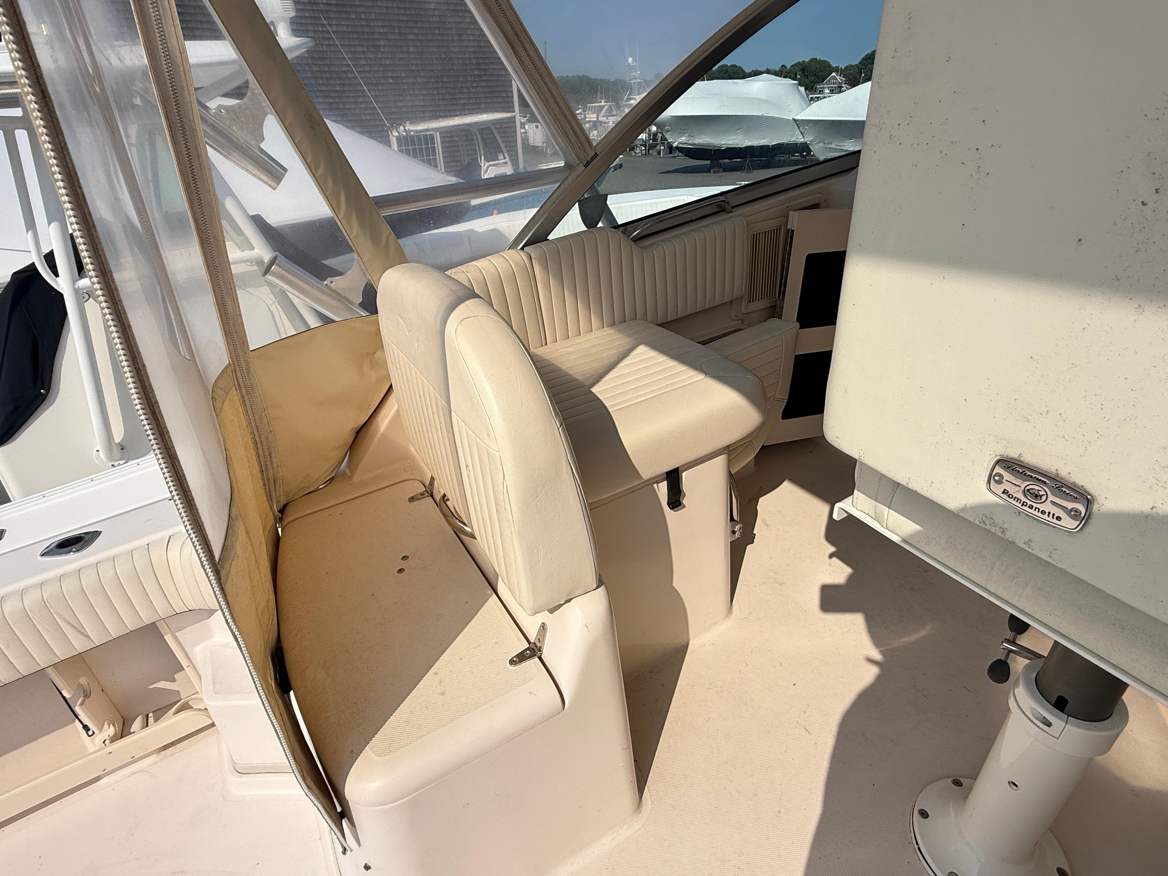 2008-grady-white-330-express-power-9604298-20250611151056686-1_XLARGE