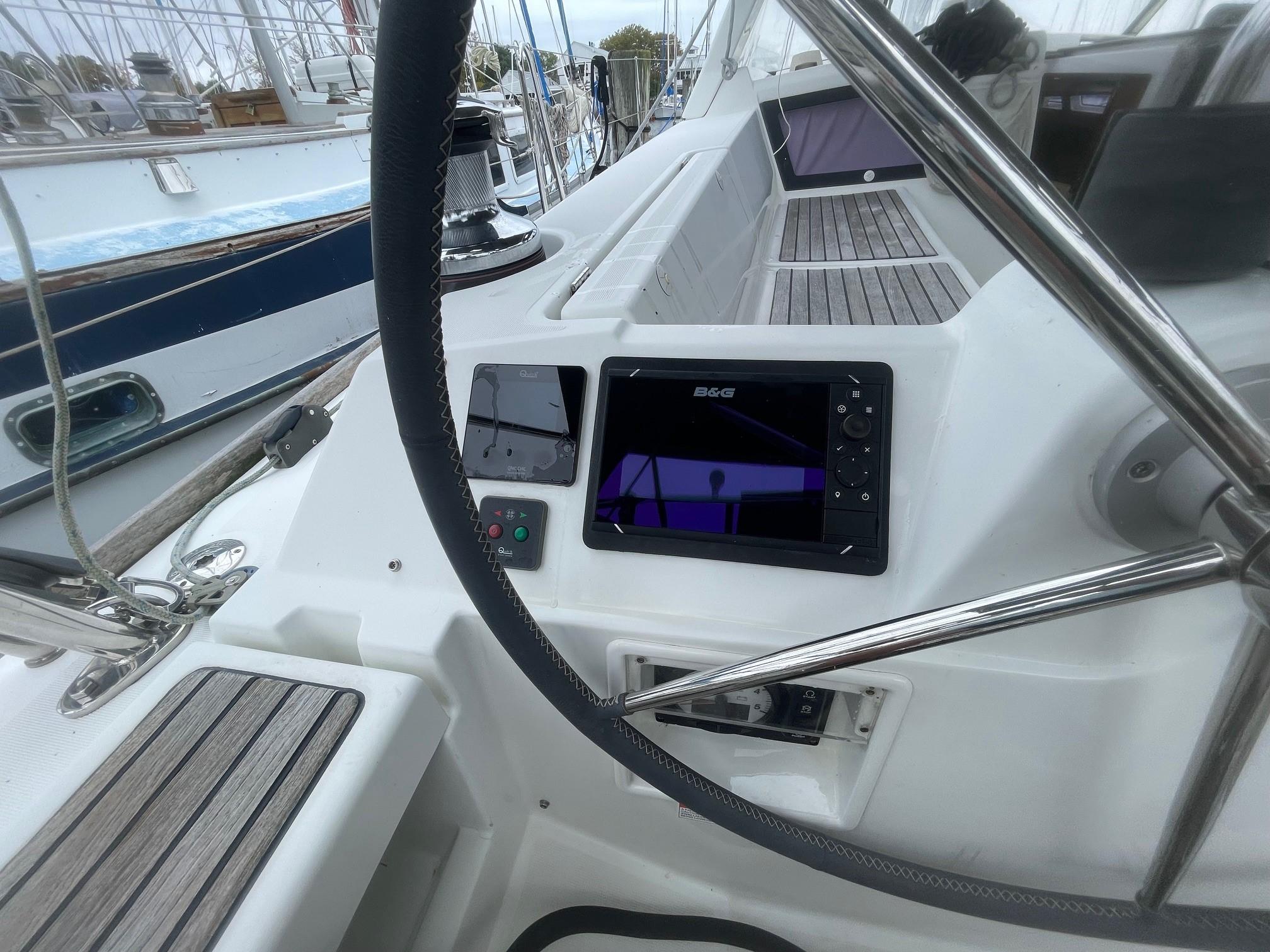 Yacht Photos Pics