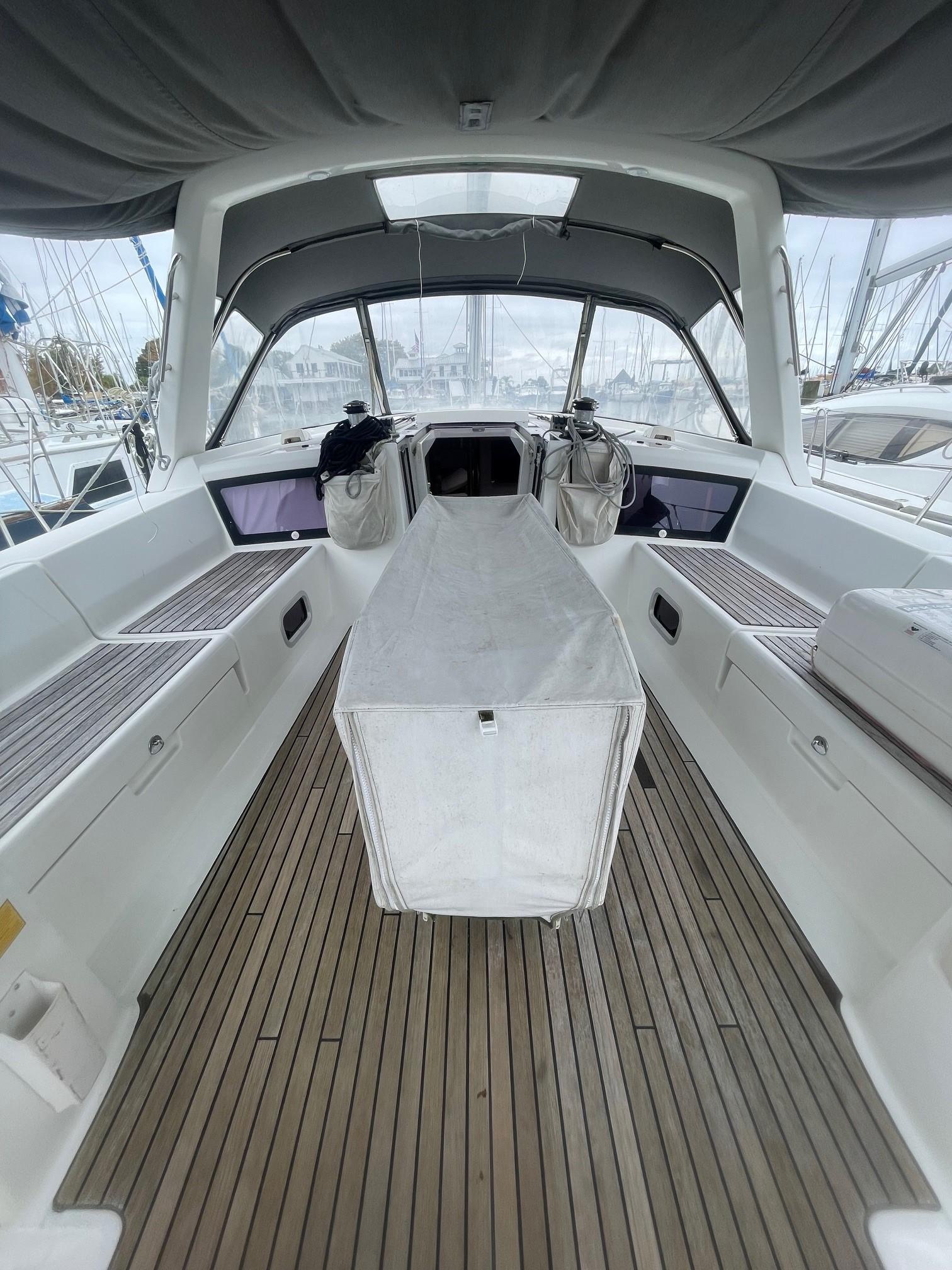 Yacht Photos Pics