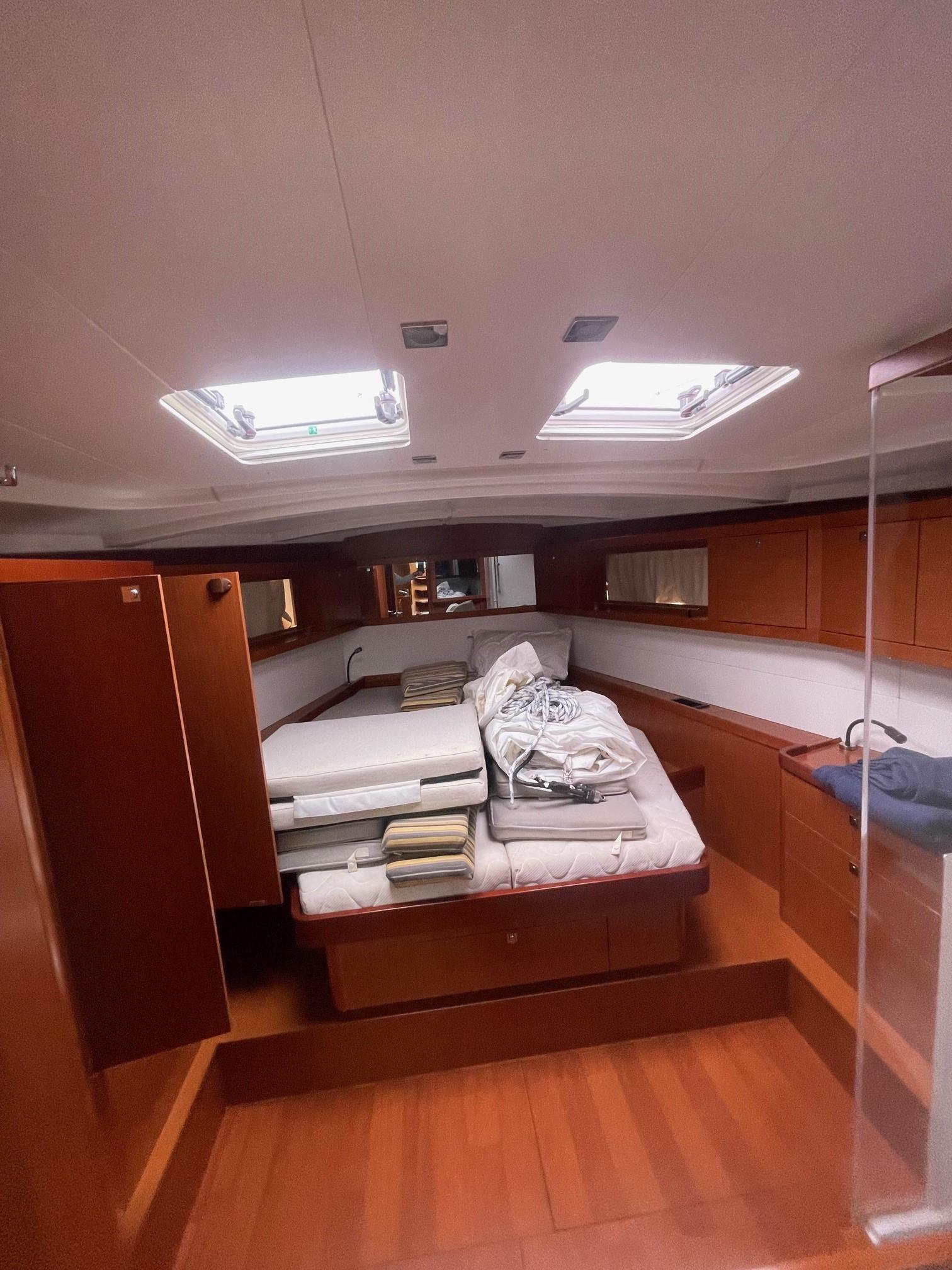 Yacht Photos Pics