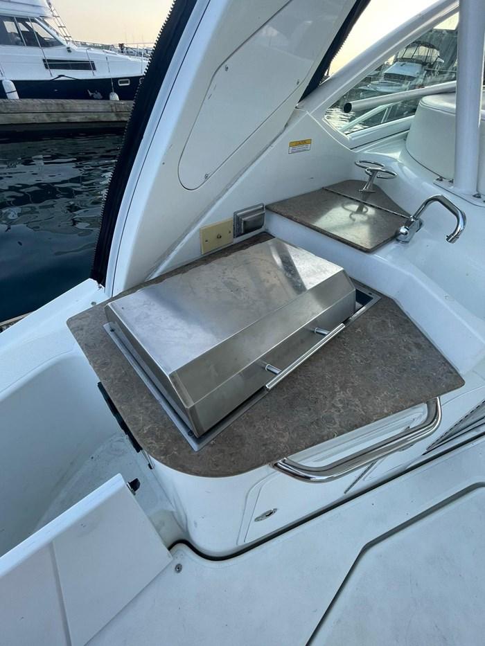 2009-cruisers-yachts-360-express-power-9724316-20250321141630779-1_XLARGE