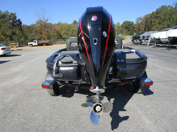 2021 Nitro boat for sale, model of the boat is Z19 Pro & Image # 9 of 28