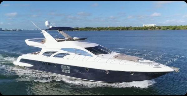 Photo of 2006 Azimut 68'