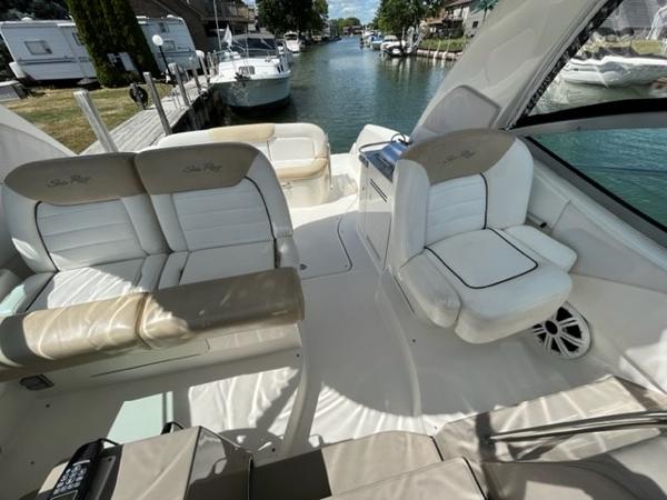 33' Sea Ray, Listing Number 100903675, - Photo No. 21