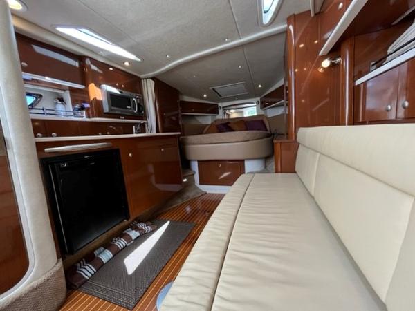 33' Sea Ray, Listing Number 100903675, - Photo No. 24