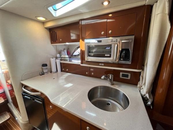 33' Sea Ray, Listing Number 100903675, - Photo No. 32