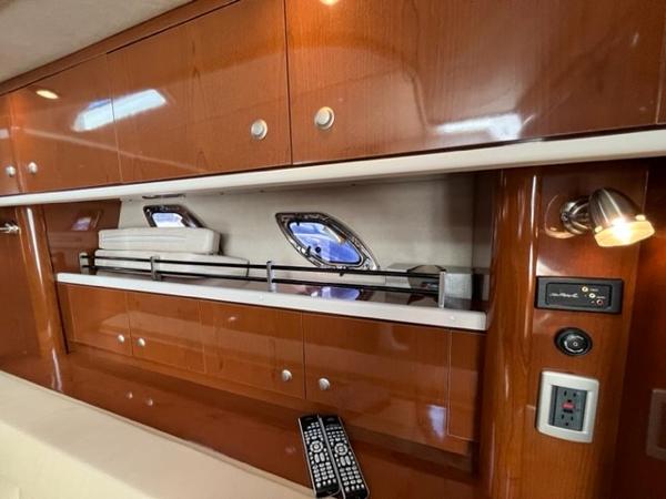 33' Sea Ray, Listing Number 100903675, - Photo No. 42