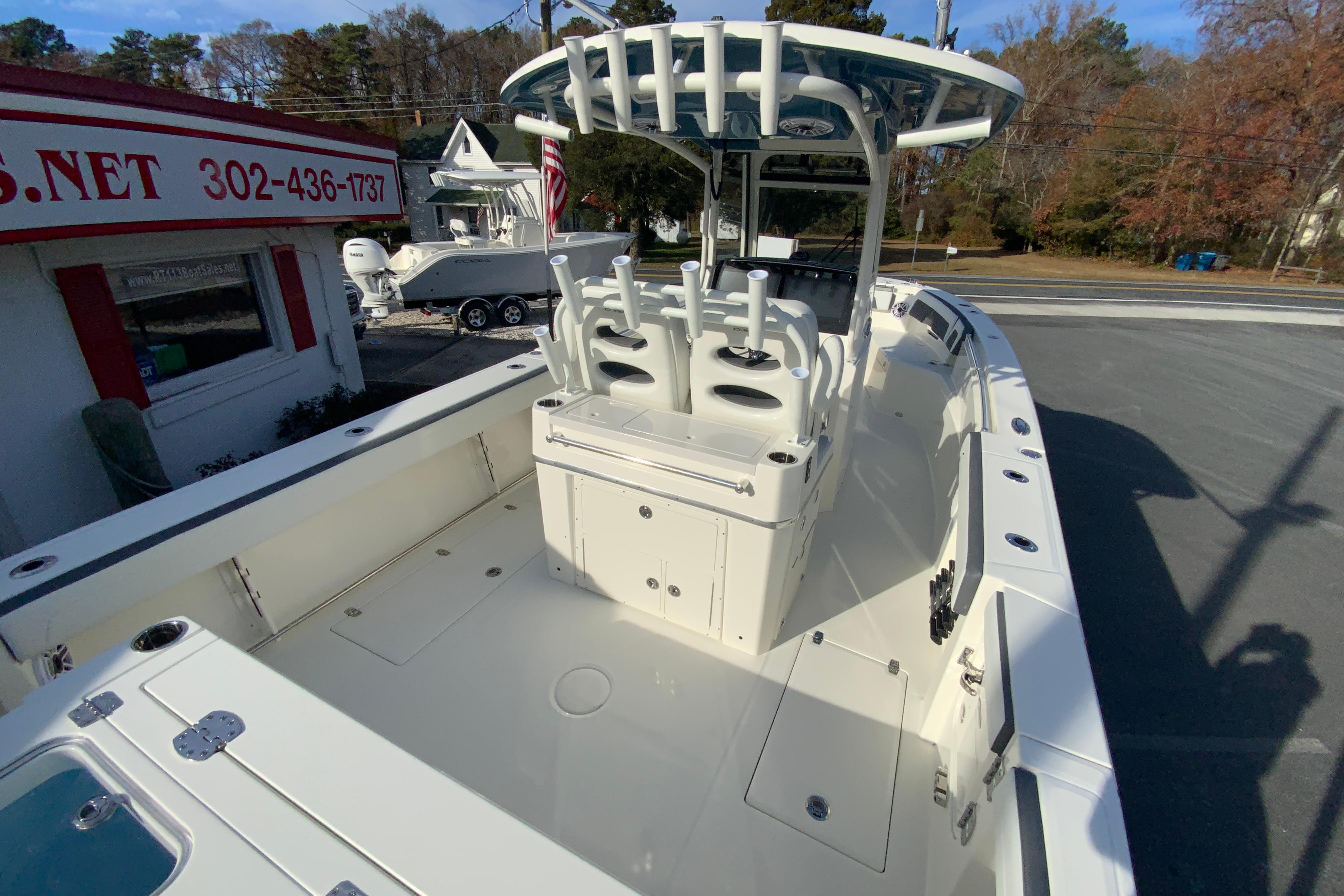 2026 Cobia 285 Center Console-11